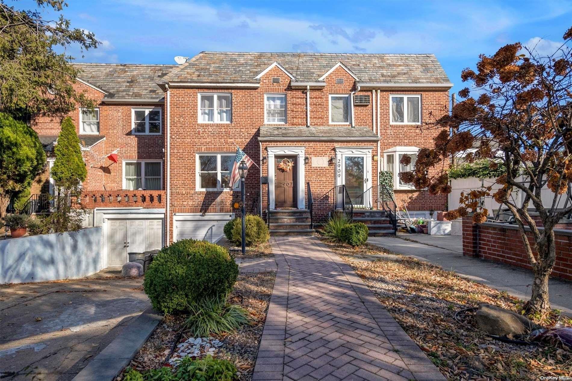 #1 photo, 29-07 Utopia Parkway, Flushing , NY 11358