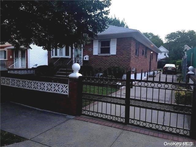 #2 photo, 131-21 133rd Street, South Ozone Park , NY 11420