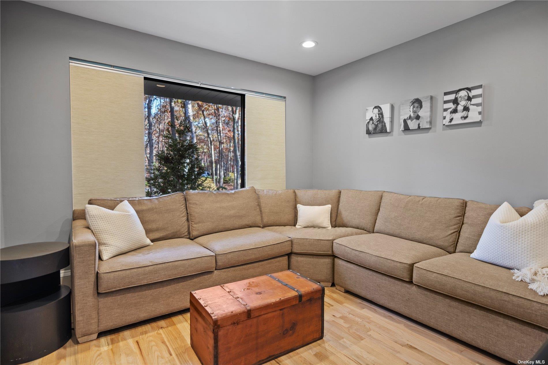 #15 photo, 25 N Quarter Road, サフォーク郡 Westhampton , NY 11977