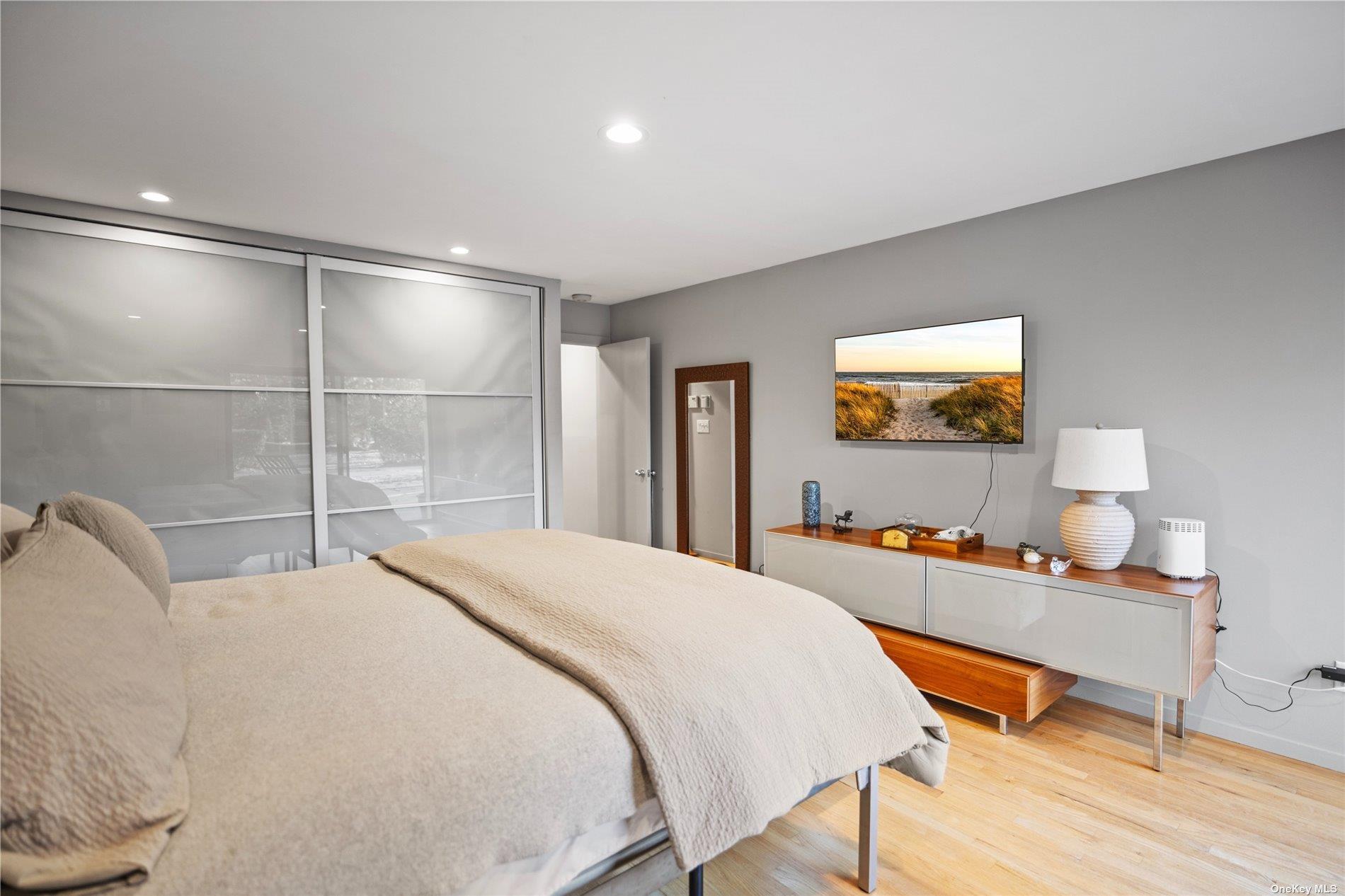 #17 photo, 25 N Quarter Road, サフォーク郡 Westhampton , NY 11977