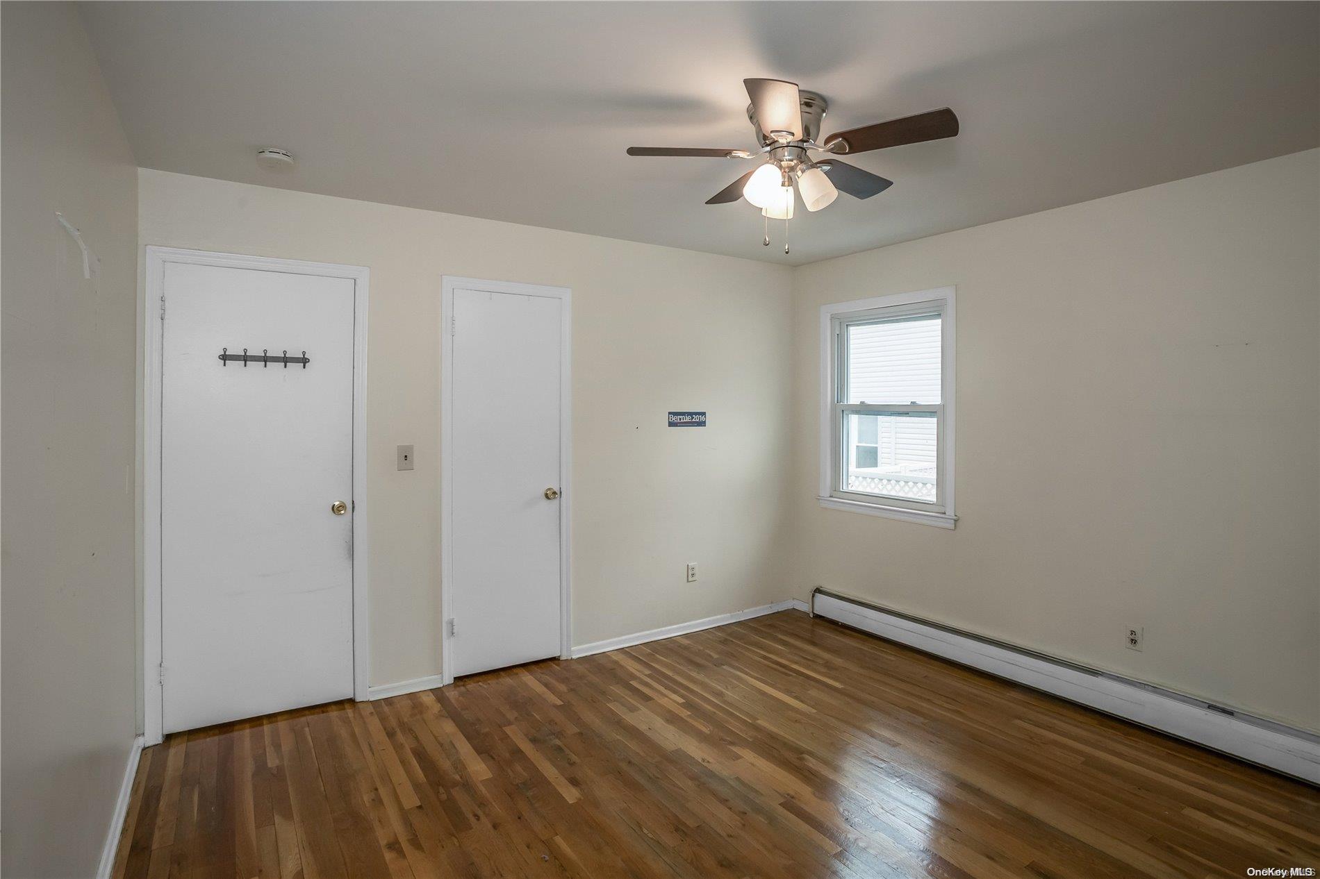 #20 photo, 159 Collins Avenue, Williston Park , NY 11596