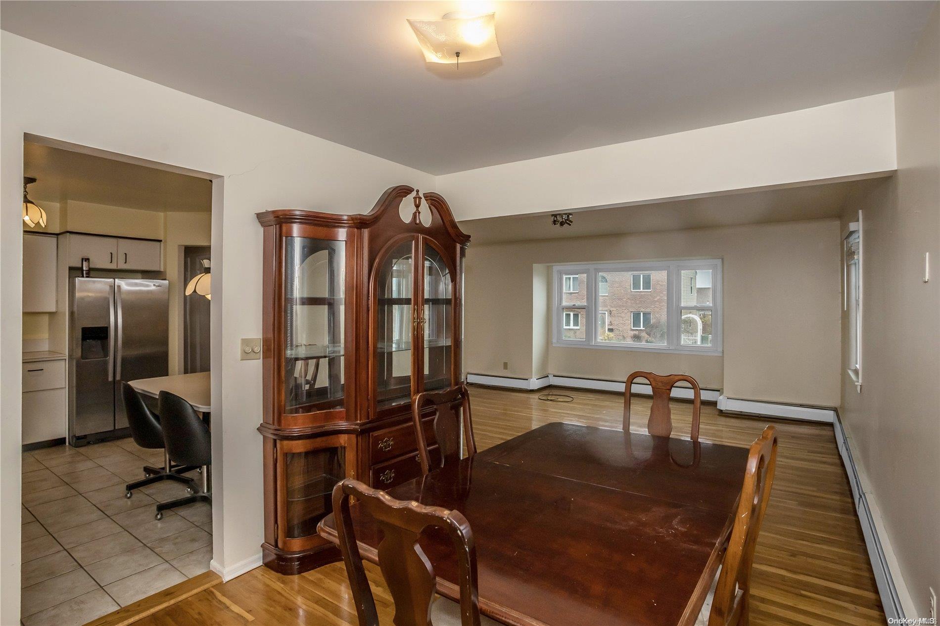 #9 photo, 159 Collins Avenue, Williston Park , NY 11596