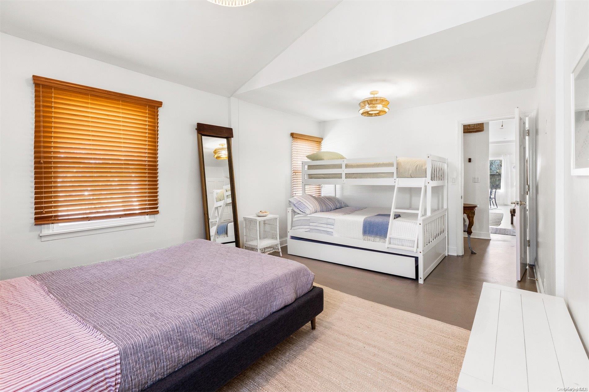 #16 photo, 24 Kirk Avenue, サフォーク郡 Montauk , NY 11954