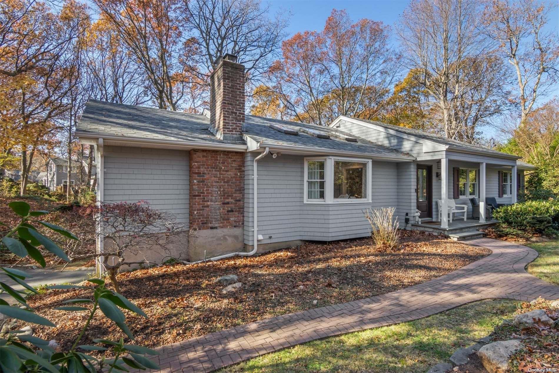 #1 photo, 8 Leatherstocking Lane, 롱 아일랜드 Stony Brook , NY 11790