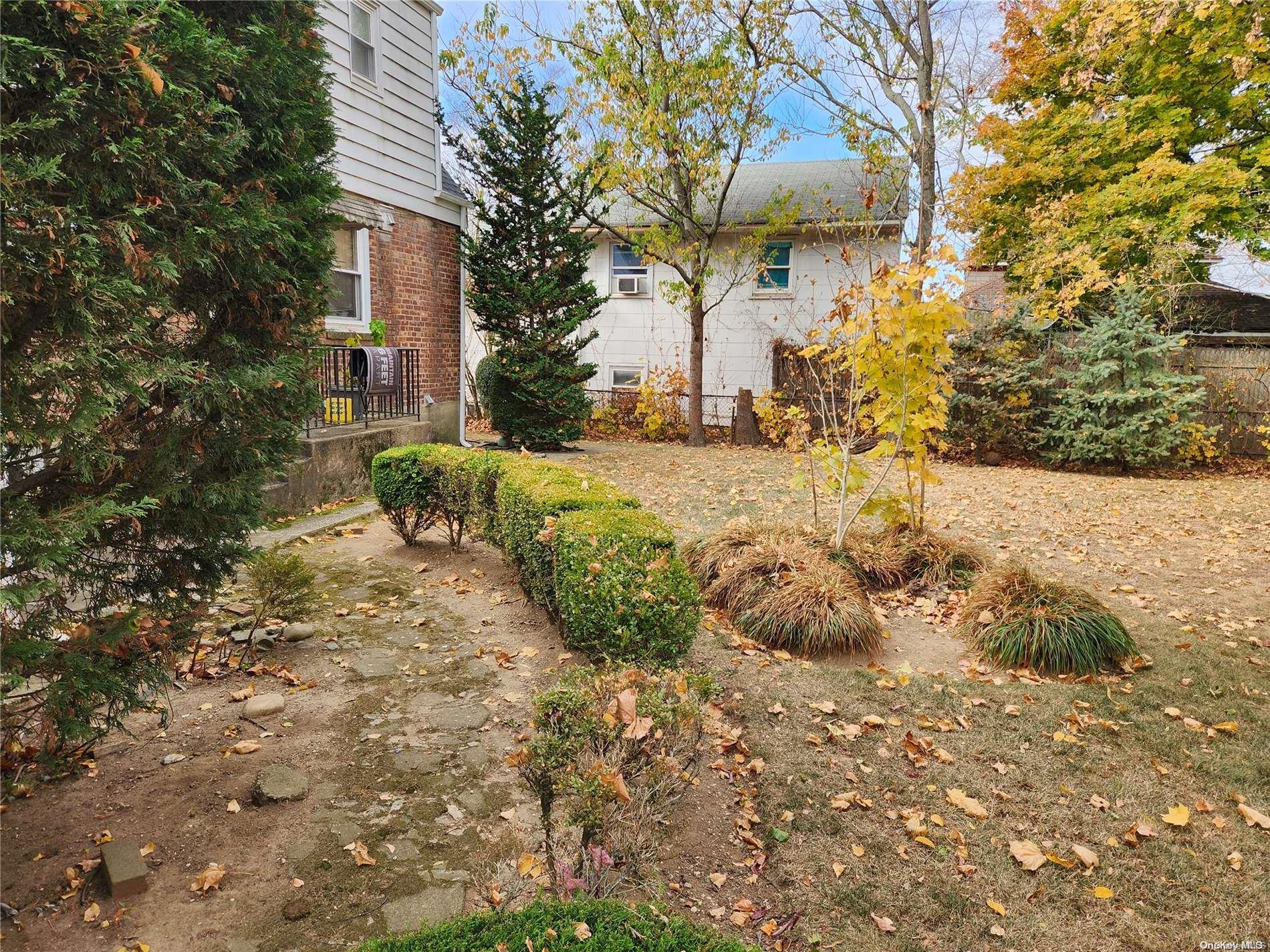 #5 photo, 27 Allen Street, ナッソー郡 Hempstead , NY 11550