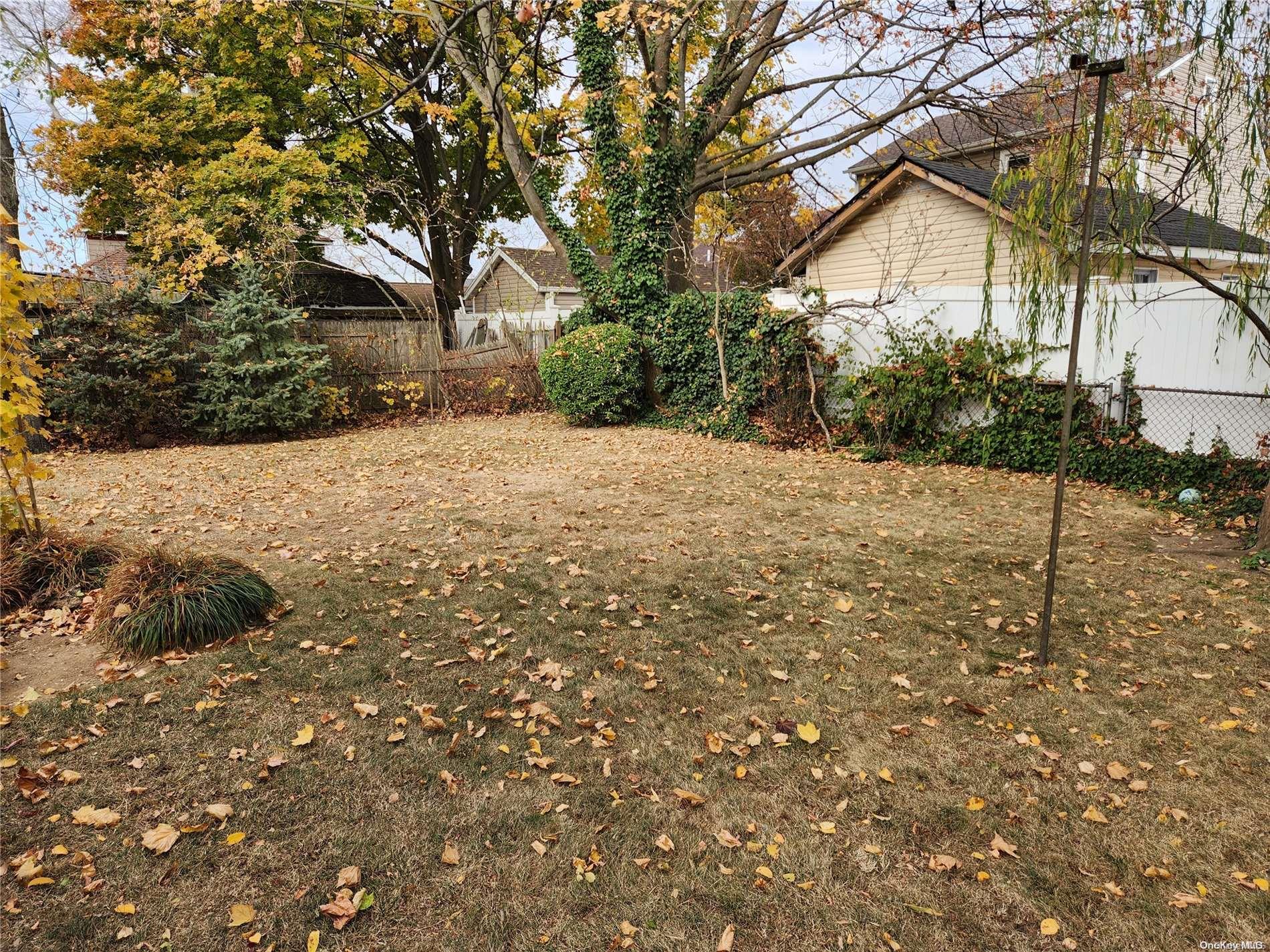 #6 photo, 27 Allen Street, ナッソー郡 Hempstead , NY 11550