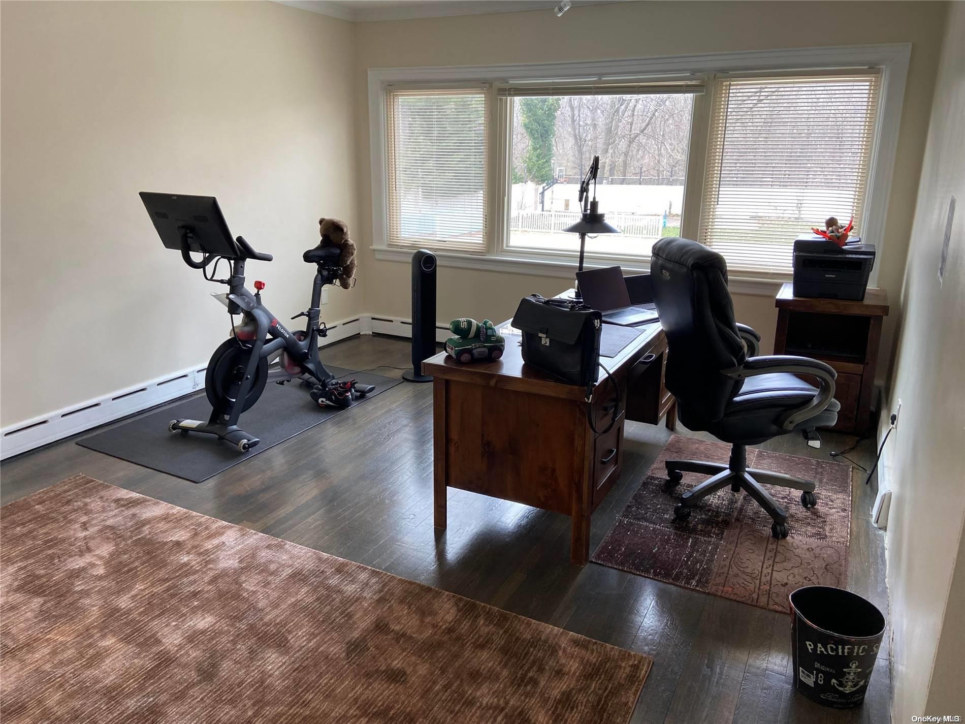 #10 photo, 193-55 85th Road, クイーンズ区 Holliswood , NY 11423