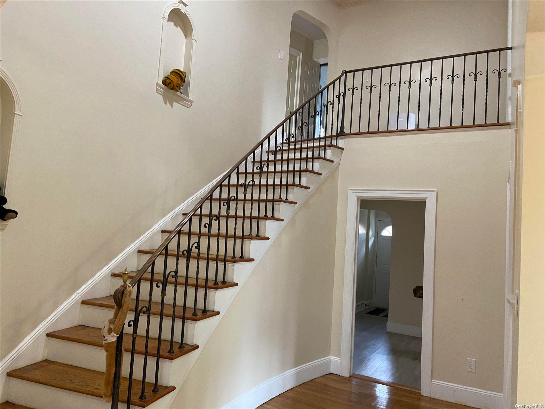 #7 photo, 193-55 85th Road, クイーンズ区 Holliswood , NY 11423