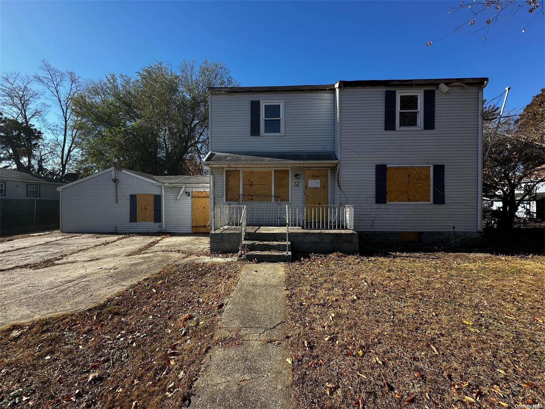 #1 photo, 52 Park Avenue, 东长岛 Brentwood , NY 11717