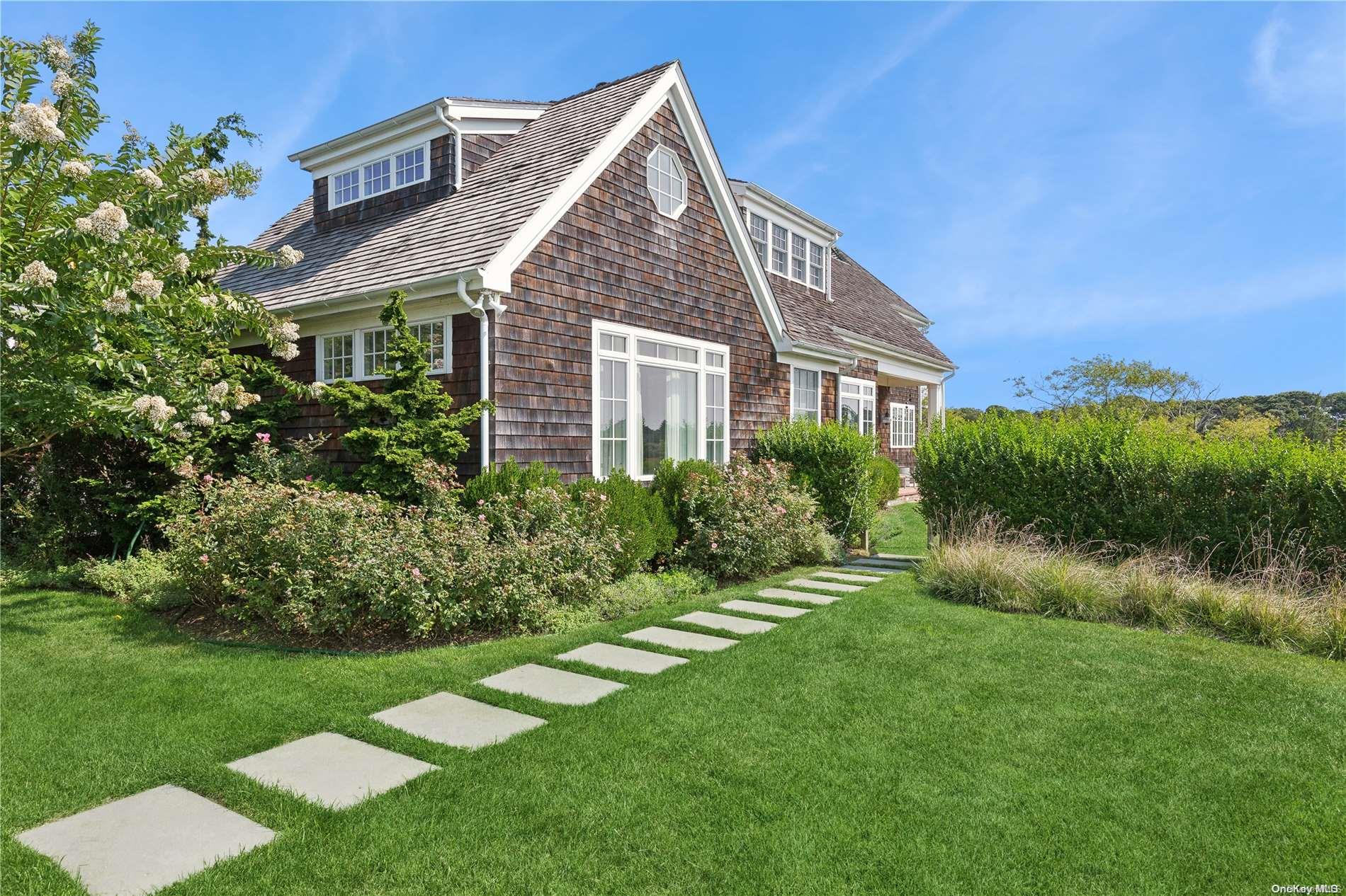 #18 photo, 18 Pleasant Avenue, サフォーク郡 Westhampton , NY 11977