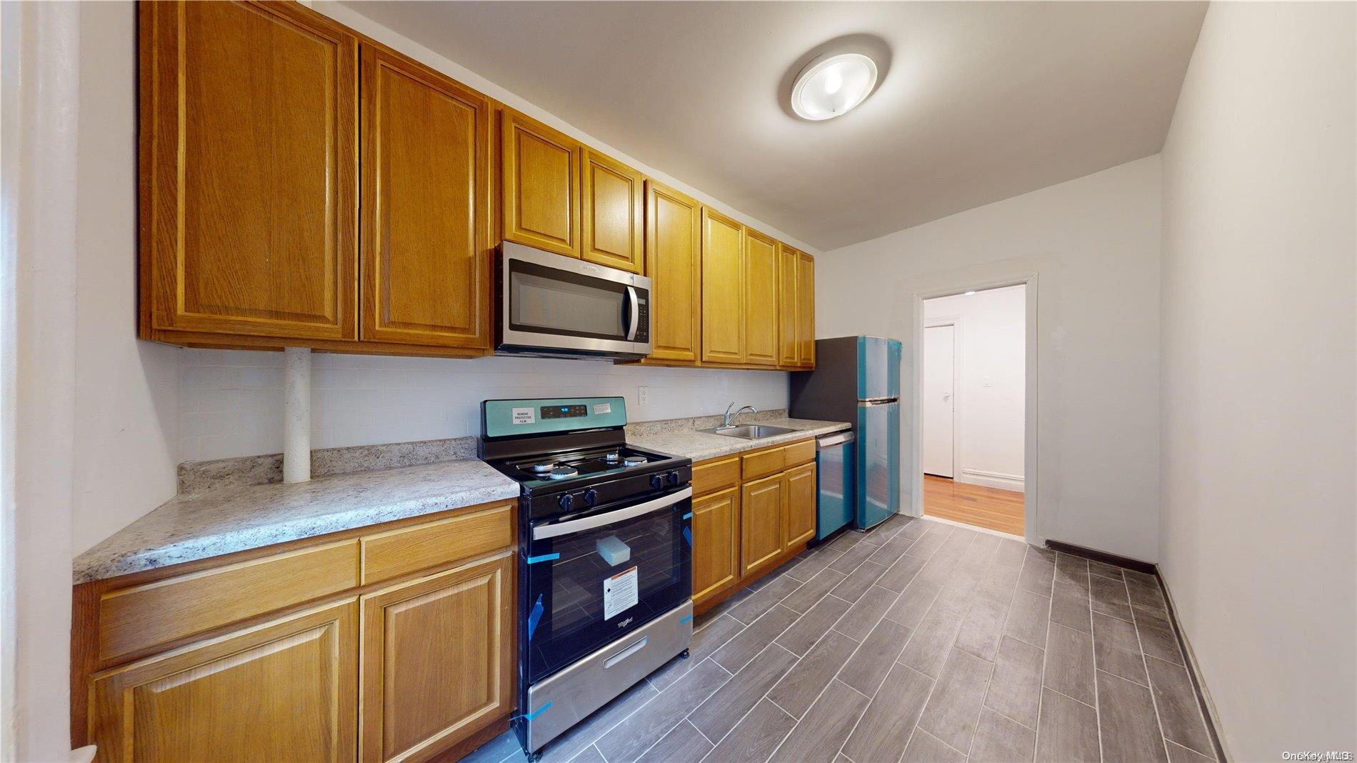 #7 photo, 7101 Colonial Road, Brooklyn , NY 11209