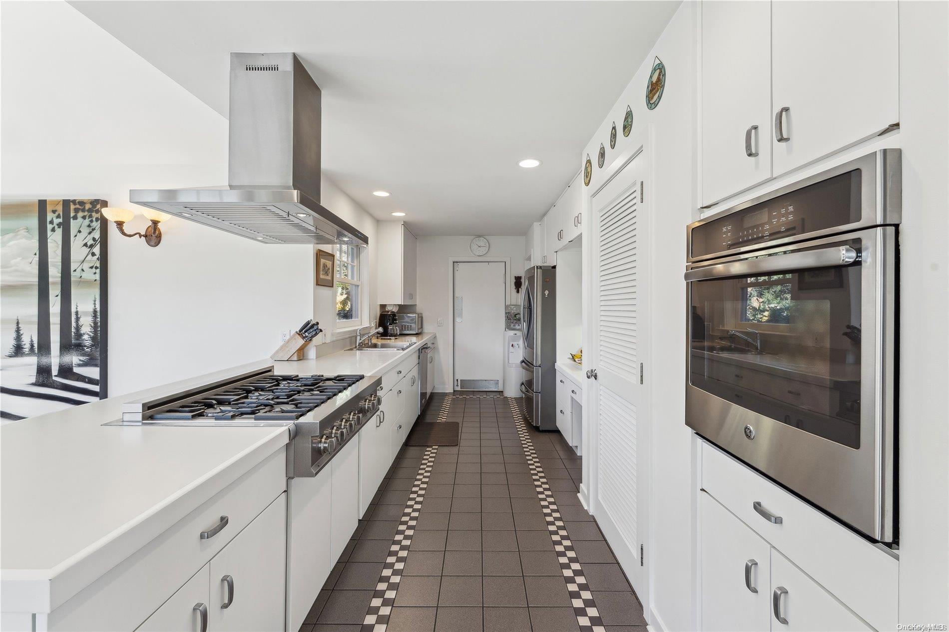 #7 photo, 582 Hayground Road, サフォーク郡 Water Mill , NY 11976