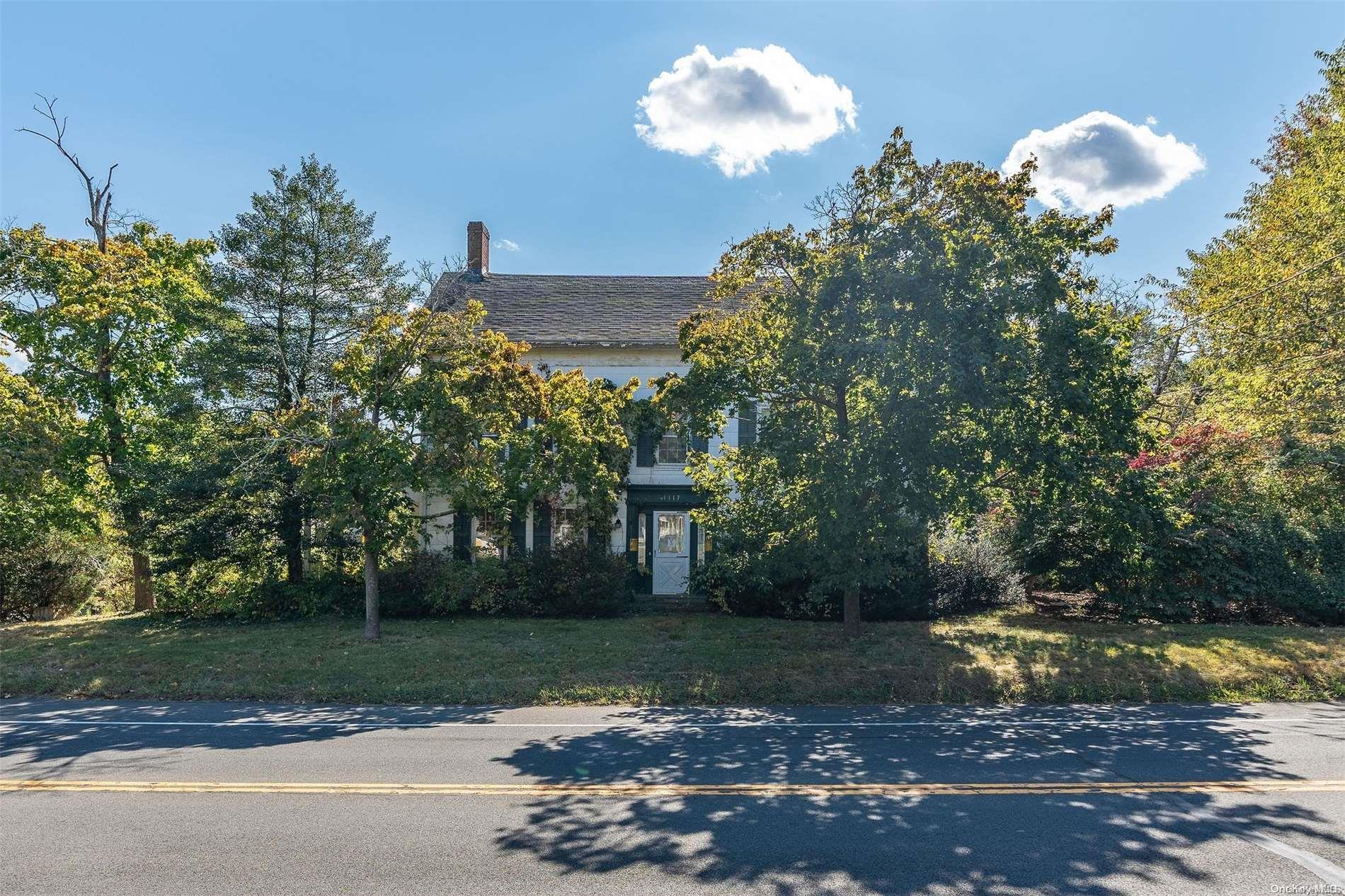 #10 photo, 1117 Main Road, Riverhead , NY 11901