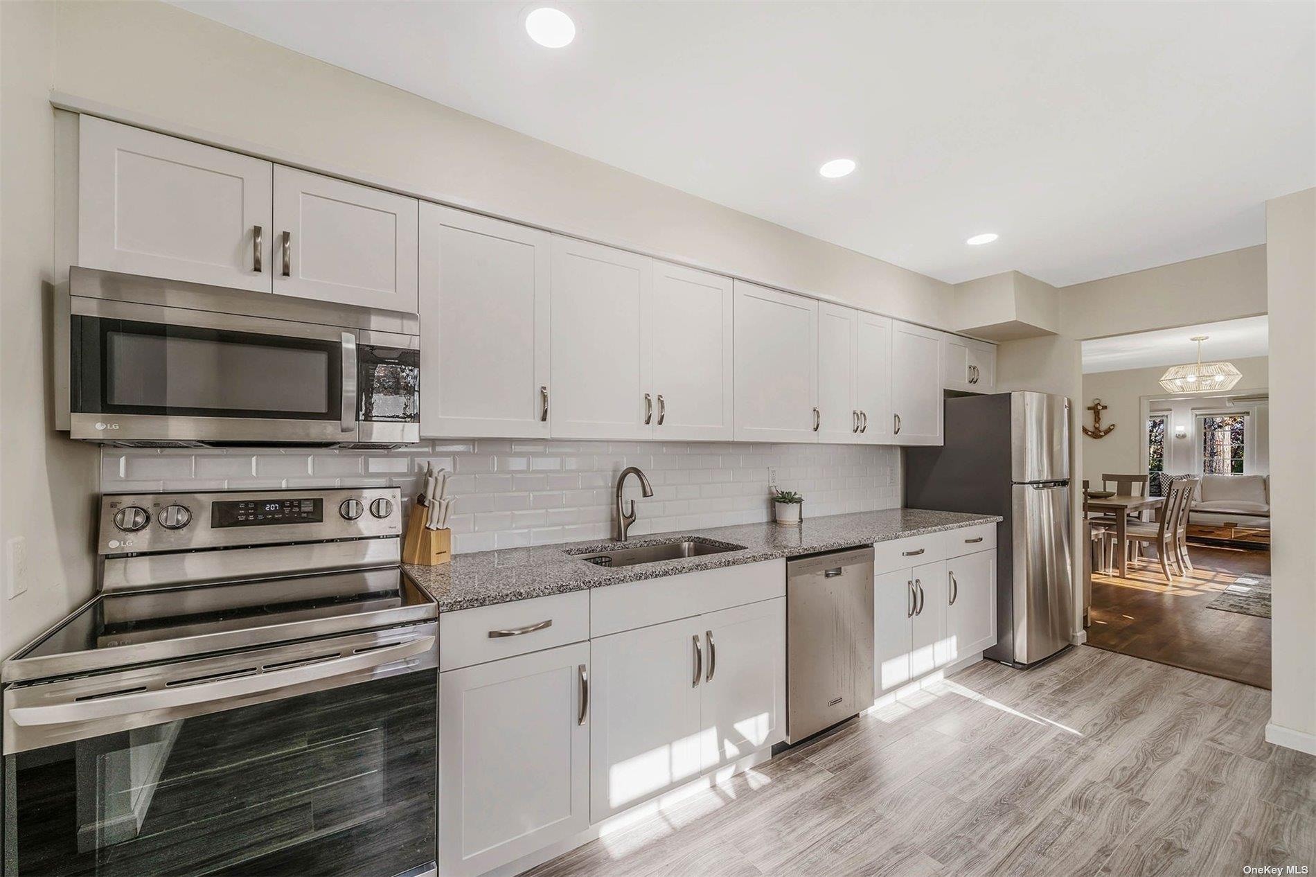 #10 photo, 6 Rolling Hill Road, サフォーク郡 Hampton Bays , NY 11946