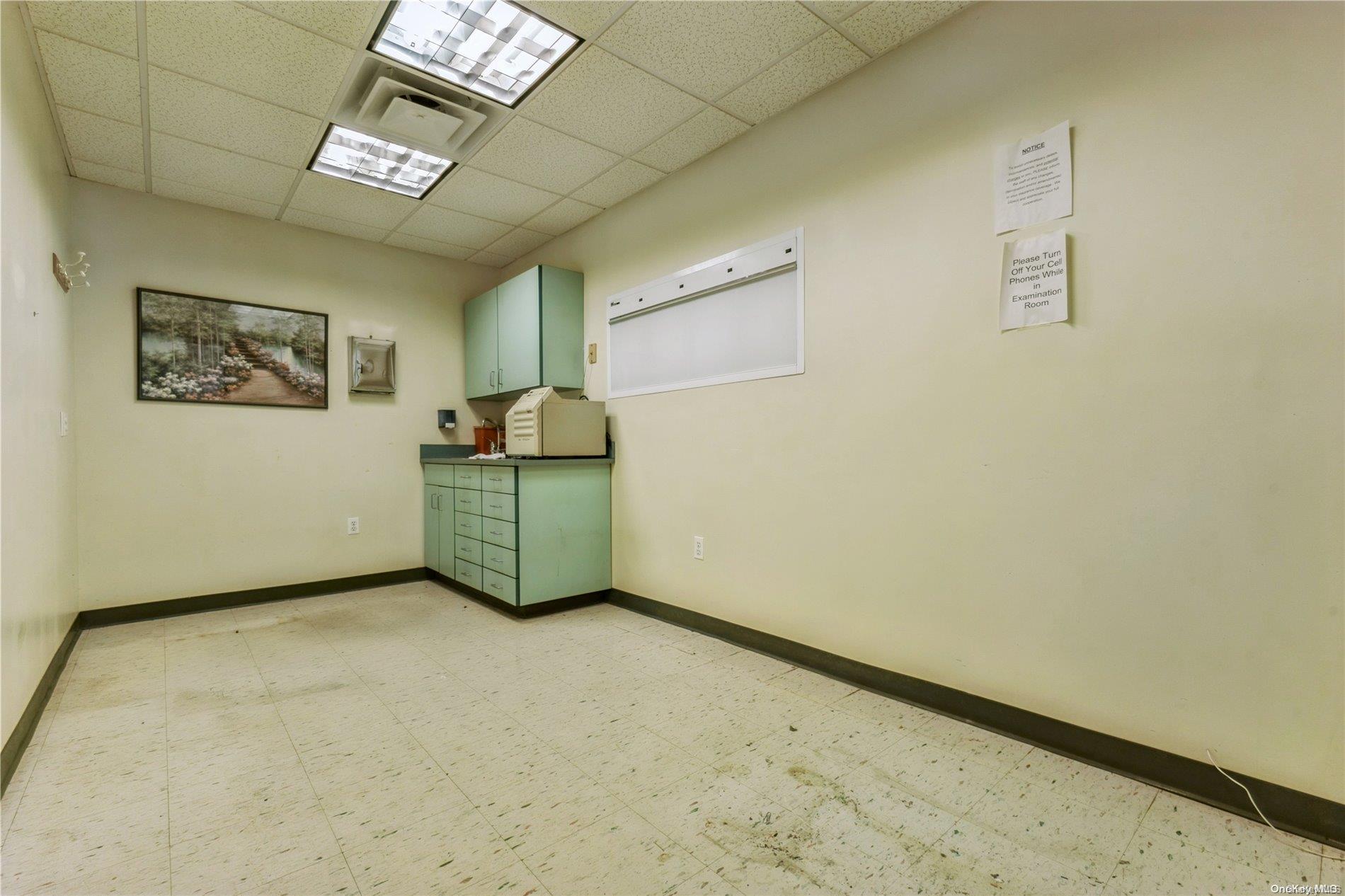 #15 photo, 92-02 Liberty Avenue, クイーンズ区 Ozone Park , NY 11417