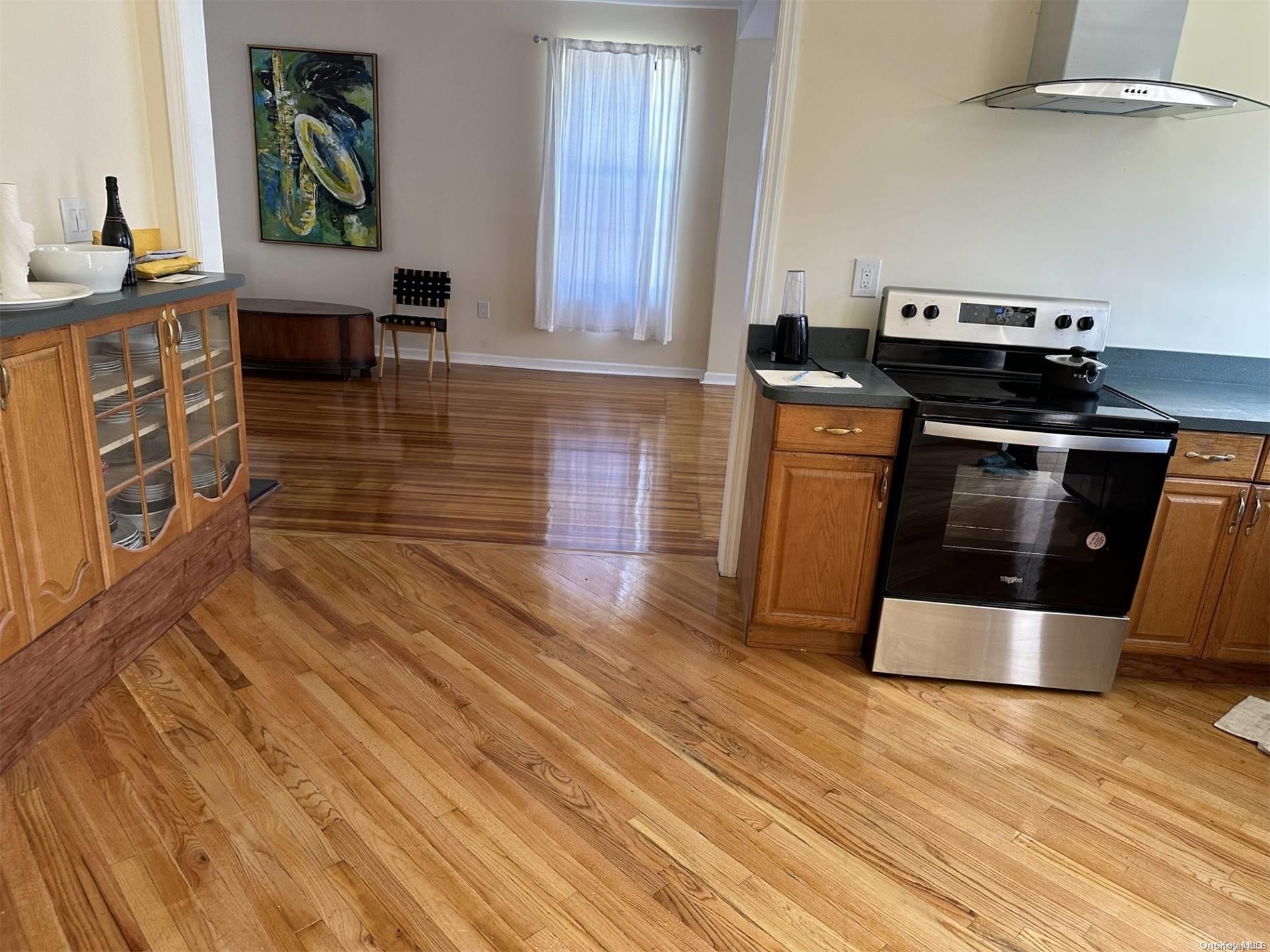 #3 photo, 27-01 Bayswater Avenue, クイーンズ区 Far Rockaway , NY 11691