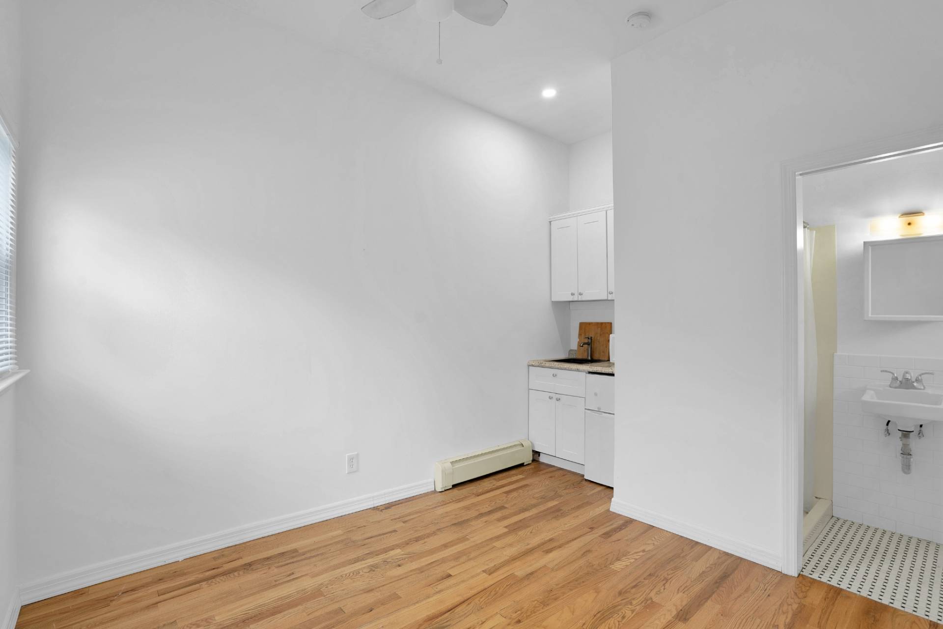 #17 photo, 87 North Rd, サフォーク郡 Hampton Bays , NY 11946