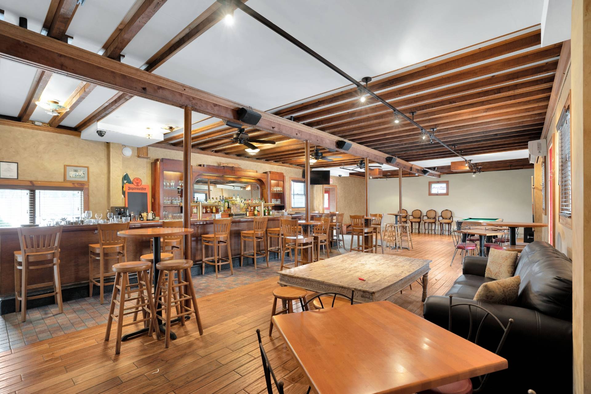 #8 photo, 87 North Rd, サフォーク郡 Hampton Bays , NY 11946