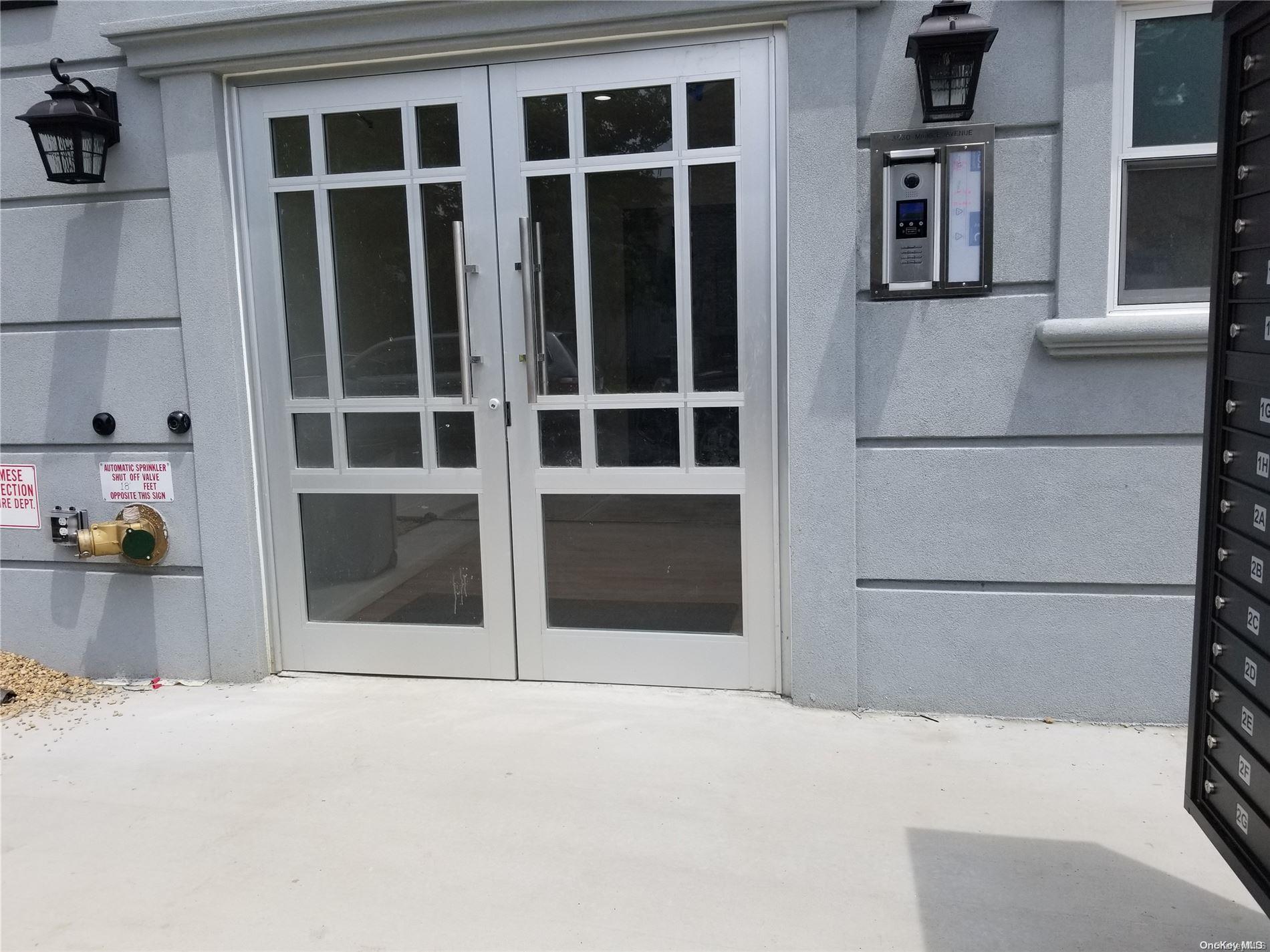 #3 photo, 3530 Mickle Avenue, ブロンクス区 Bronx , NY 10469