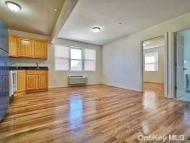 #4 photo, 3530 Mickle Avenue, ブロンクス区 Bronx , NY 10469