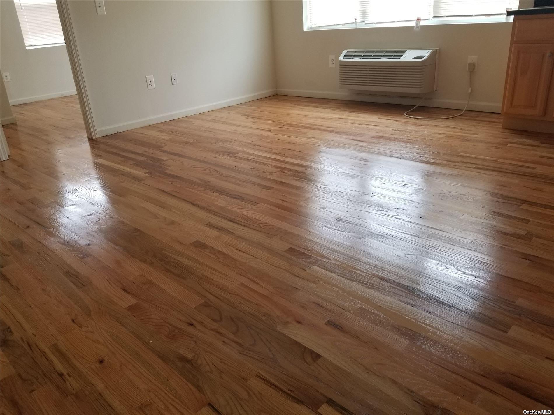 #7 photo, 3530 Mickle Avenue, ブロンクス区 Bronx , NY 10469