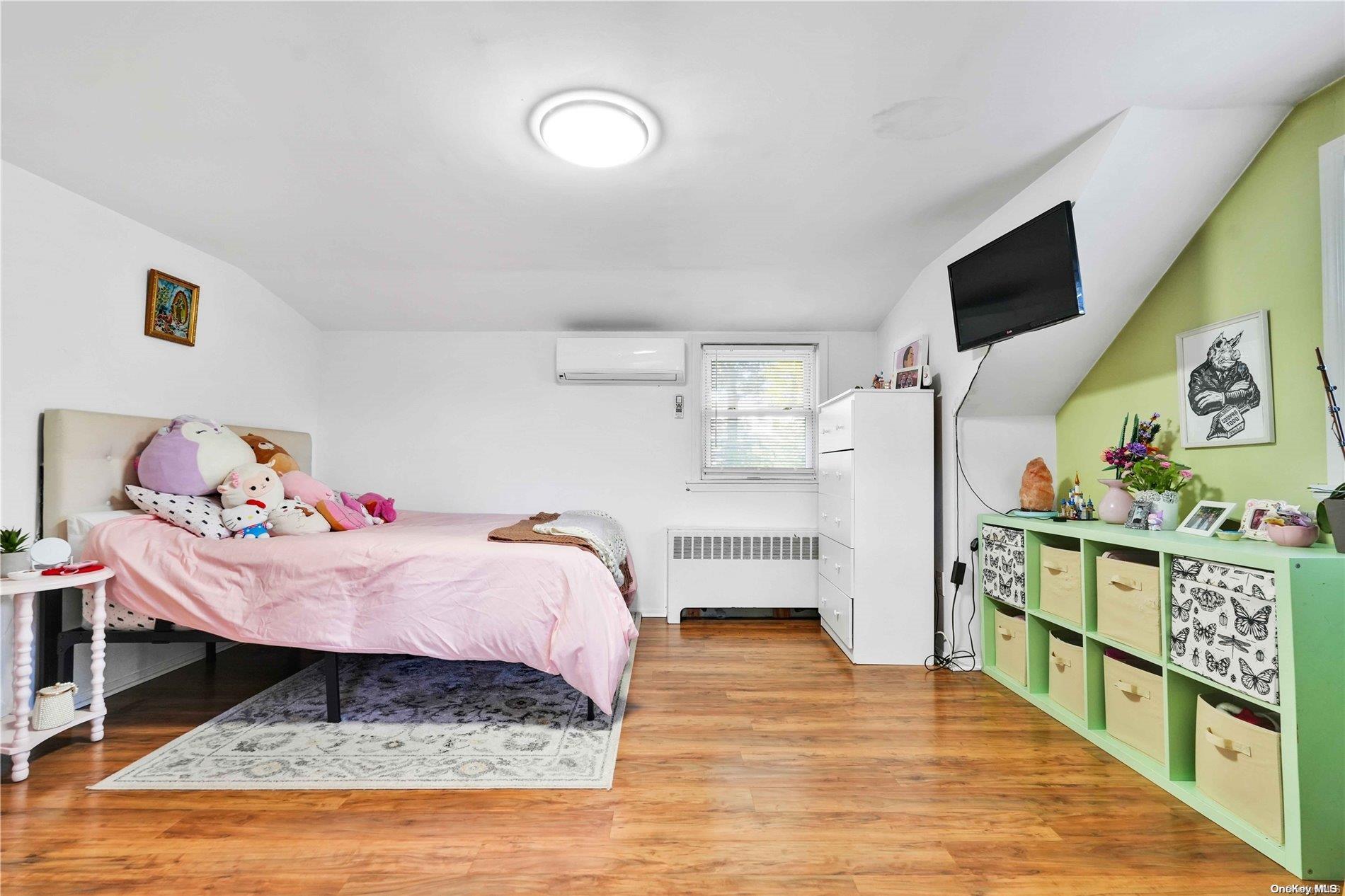 #14 photo, 1260 Bretton Road, 롱 아일랜드 Valley Stream , NY 11580