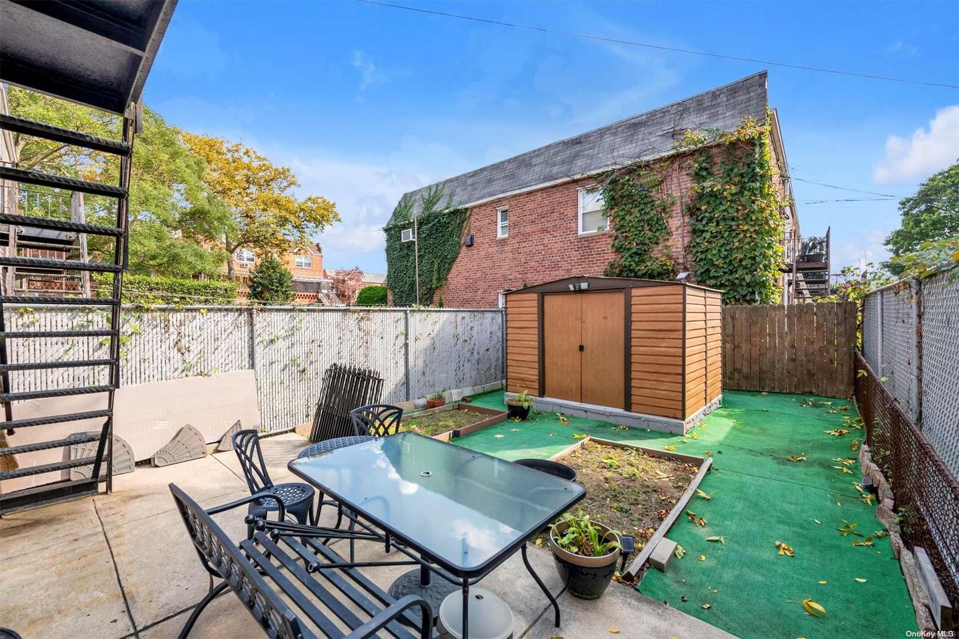 #16 photo, 3086 Avenue W, Brooklyn , NY 11229