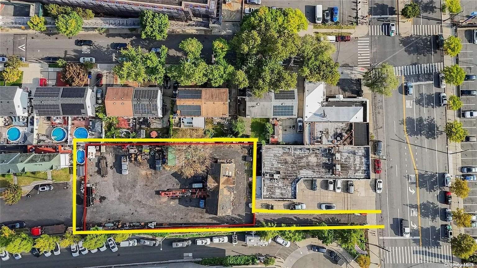 #8 photo, 964 Richmond Avenue, Other , NY 10314