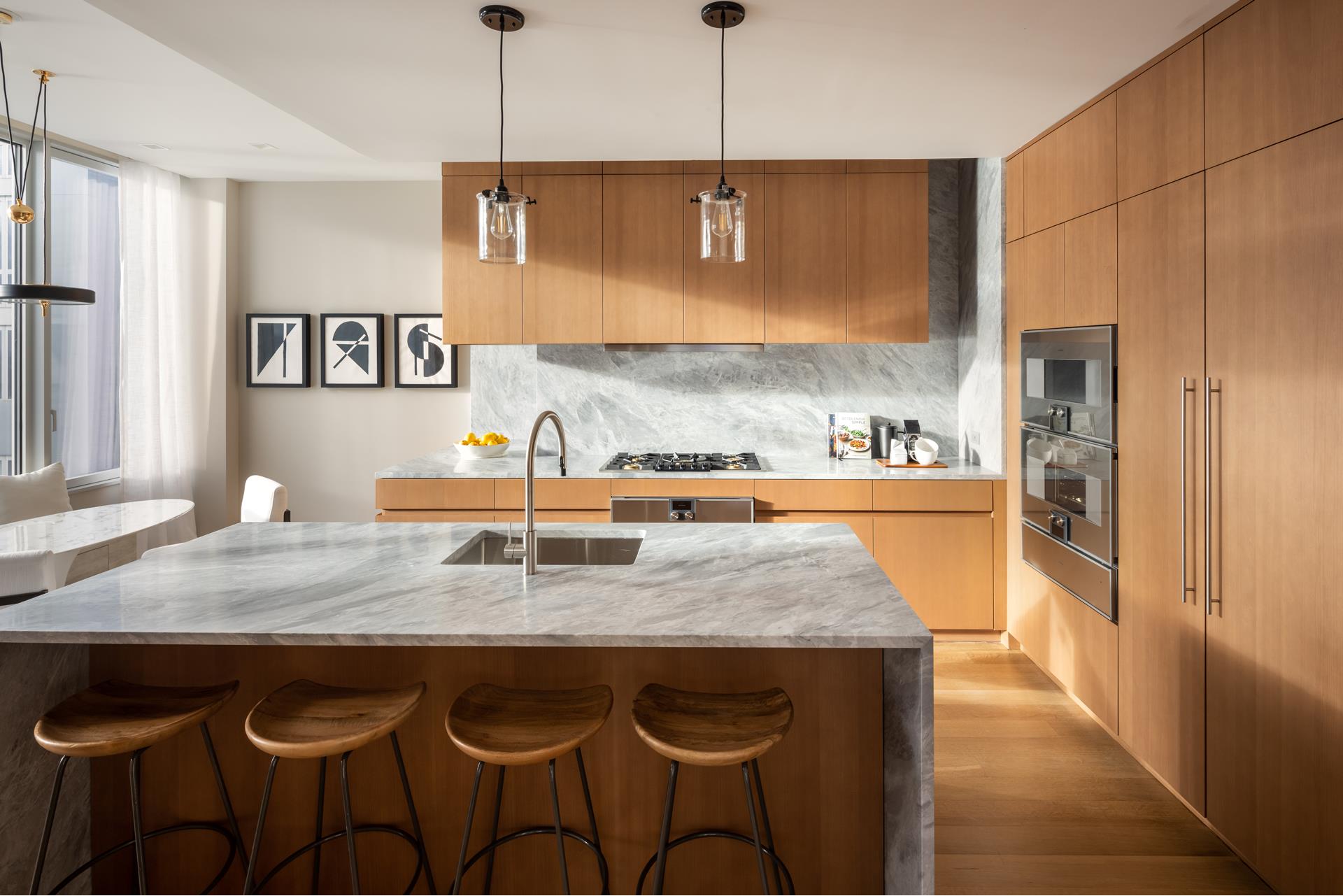 #10 photo, 611 W 56TH Street, マンハッタン Hells Kitchen , NY 10019