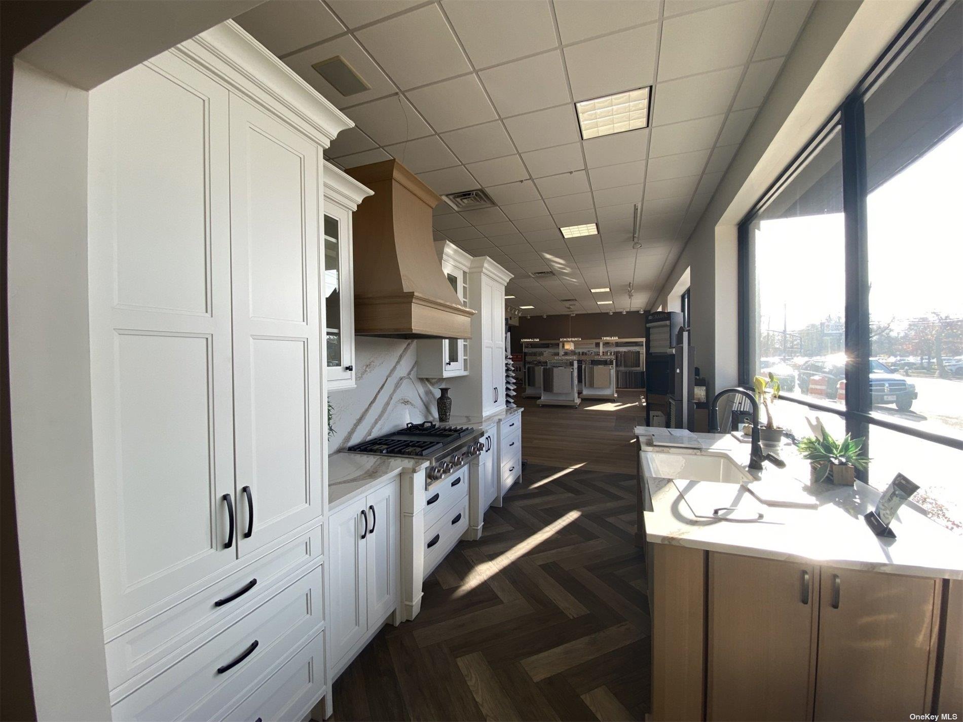 #8 photo, 465 Franklin Avenue, ナッソー郡 Franklin Square , NY 11010