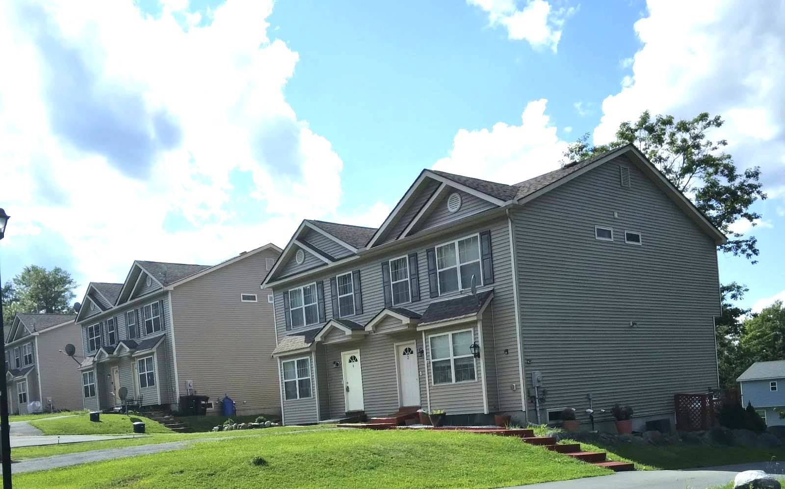 #3 photo, 12 Westfield Ct, Rock Hill , NY 12775