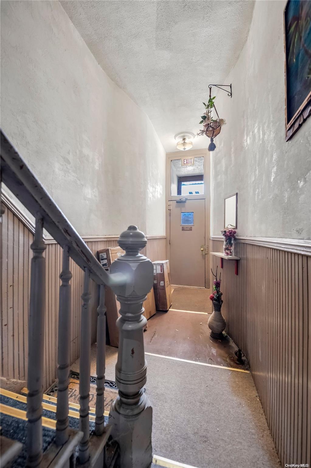 #3 photo, 22-19 Steinway Street, クイーンズ区 Astoria , NY 11105