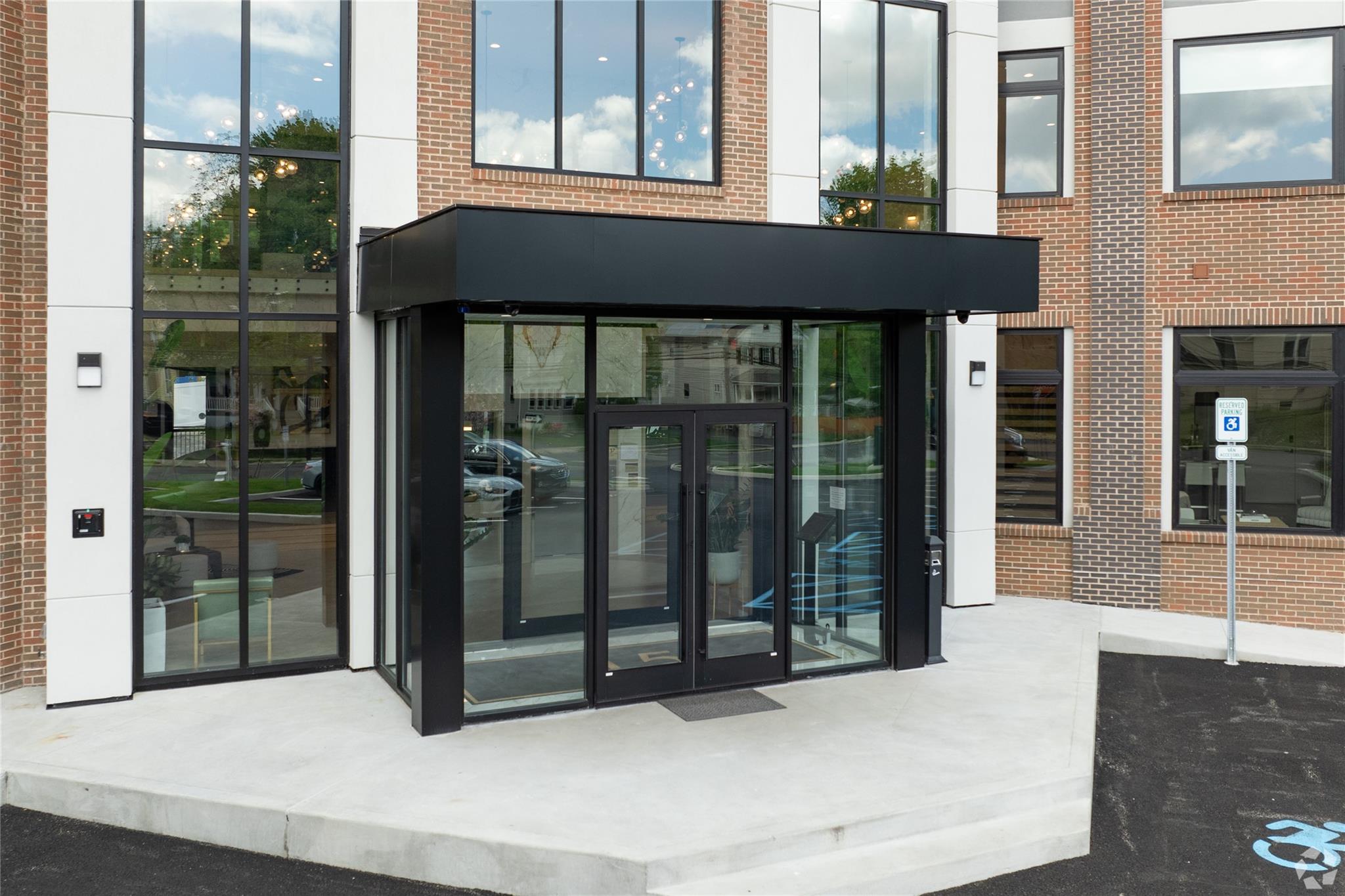 #3 photo, 15 Washington Avenue, Suffern , NY 10901