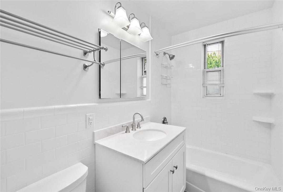 #10 photo, 5601 Riverdale Avenue, Bronx , NY 10471