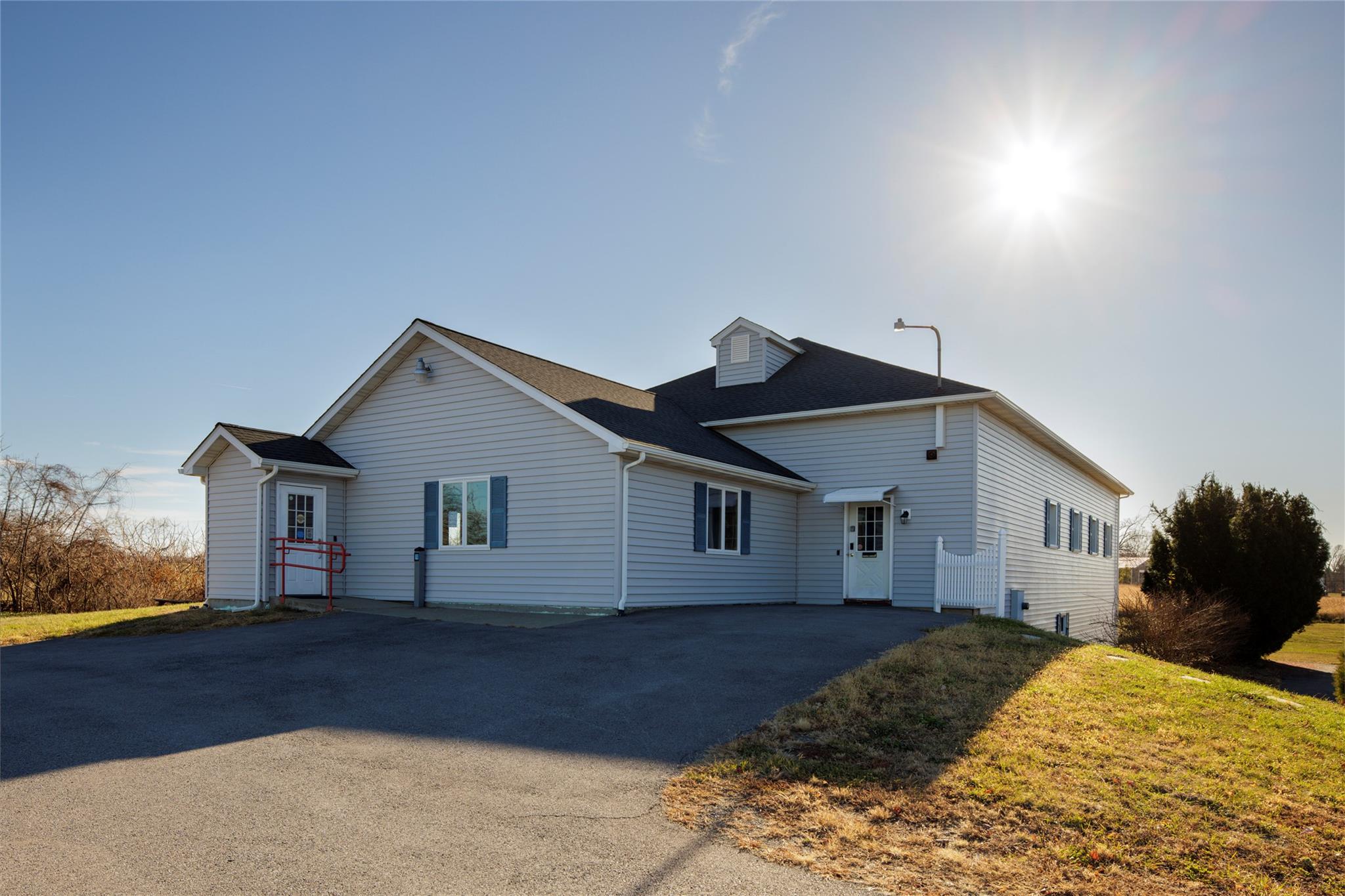 #2 photo, 2400 US-9, Hudson , NY 12534