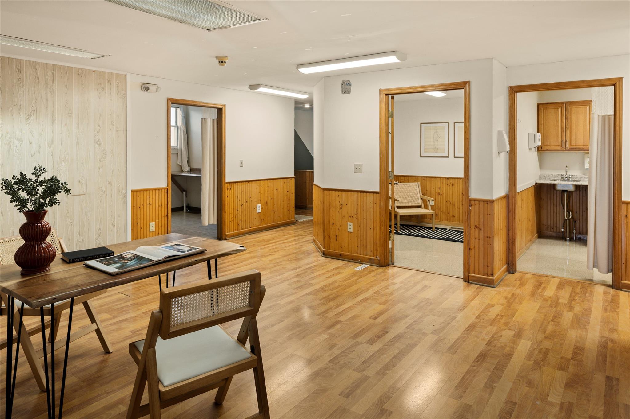 #5 photo, 2400 US-9, Hudson , NY 12534