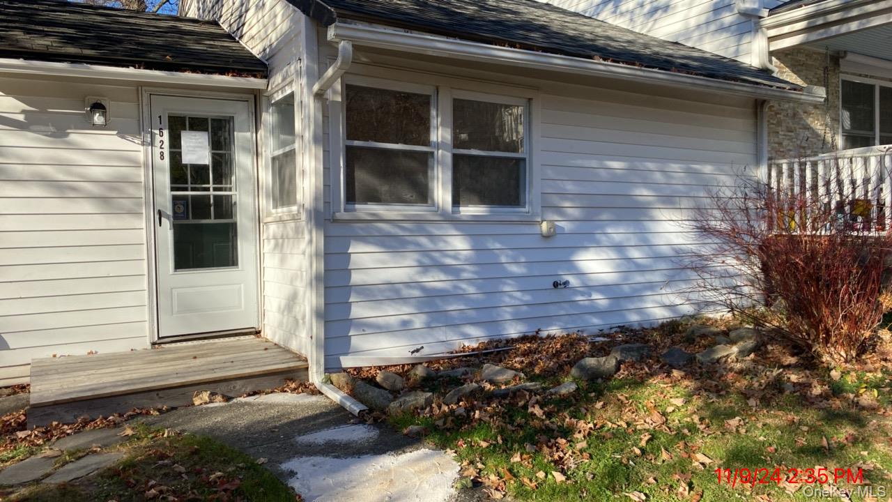 #1 photo, 1628 Mogul Drive, Mohegan Lake , NY 10547