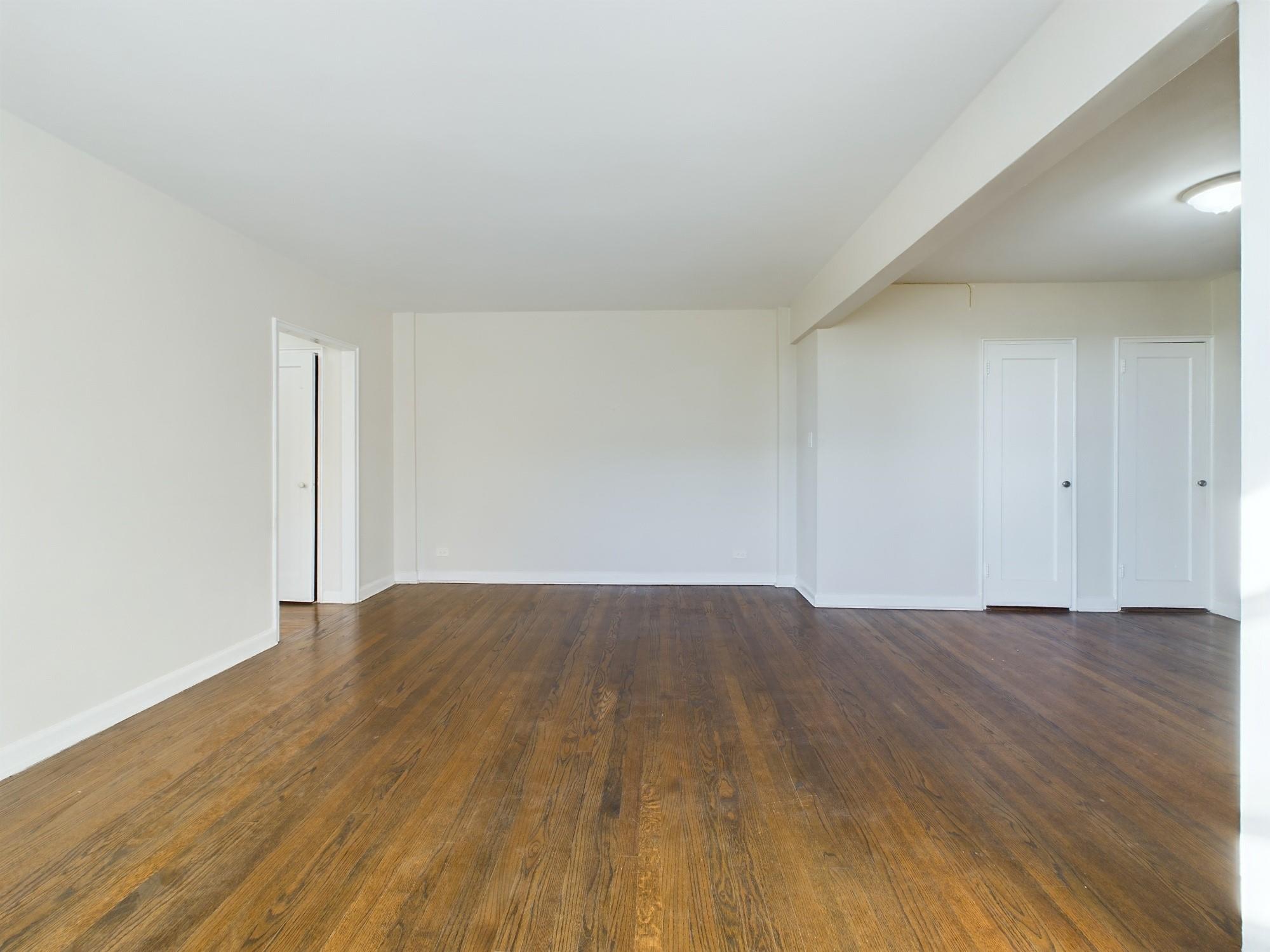 #13 photo, 5639 Netherland Avenue, Bronx , NY 10471