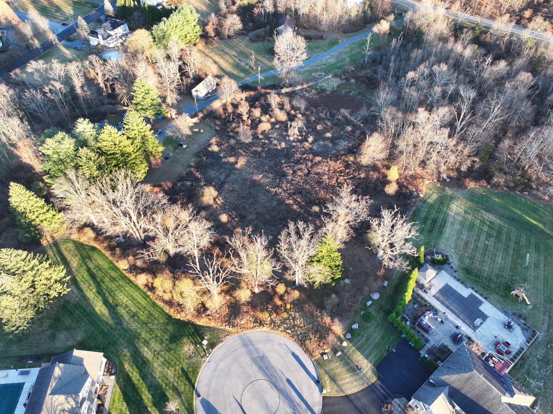 #11 photo, 8 Apisson Trail, Highland Mills , NY 10930