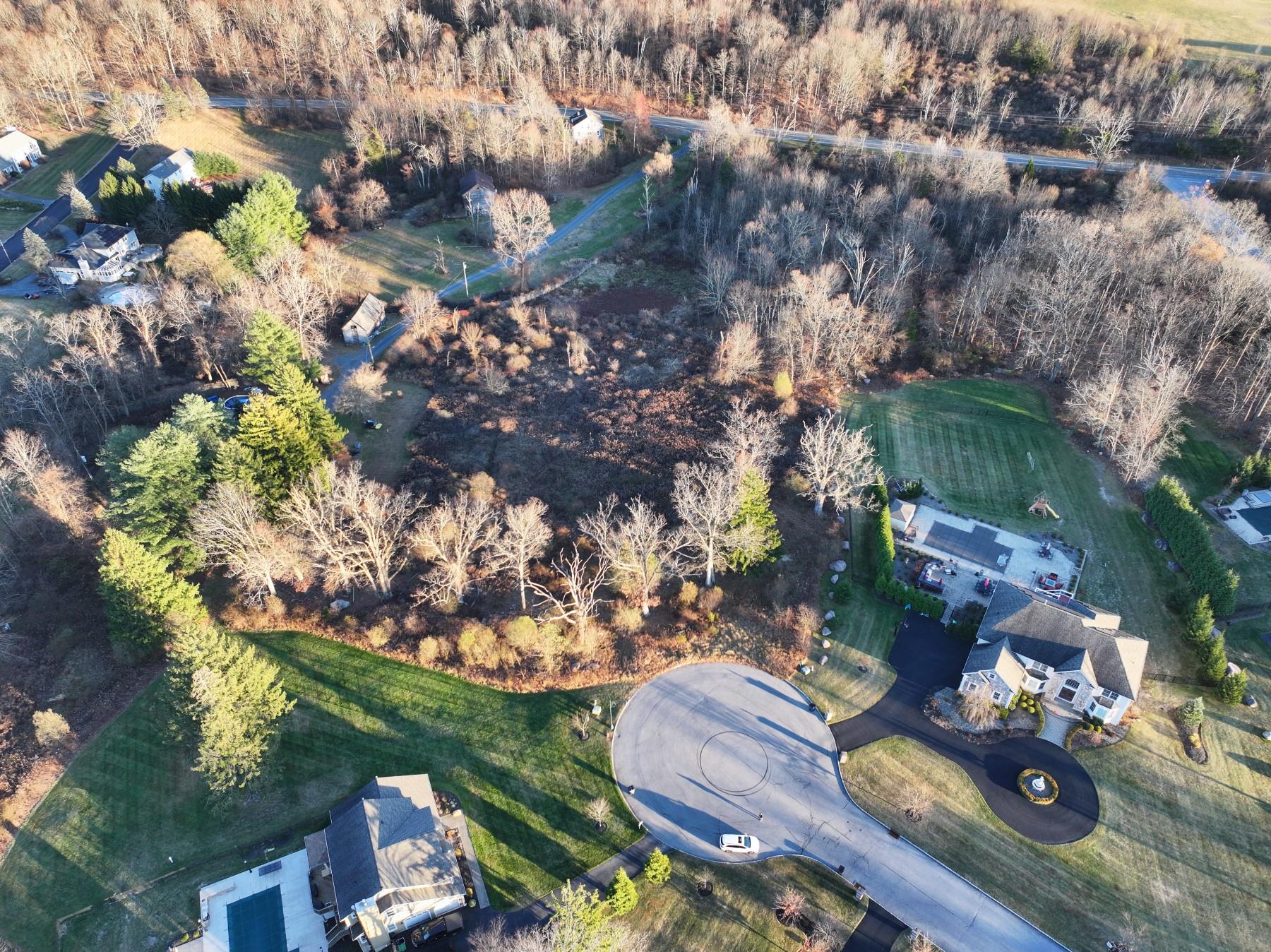 #13 photo, 8 Apisson Trail, Highland Mills , NY 10930