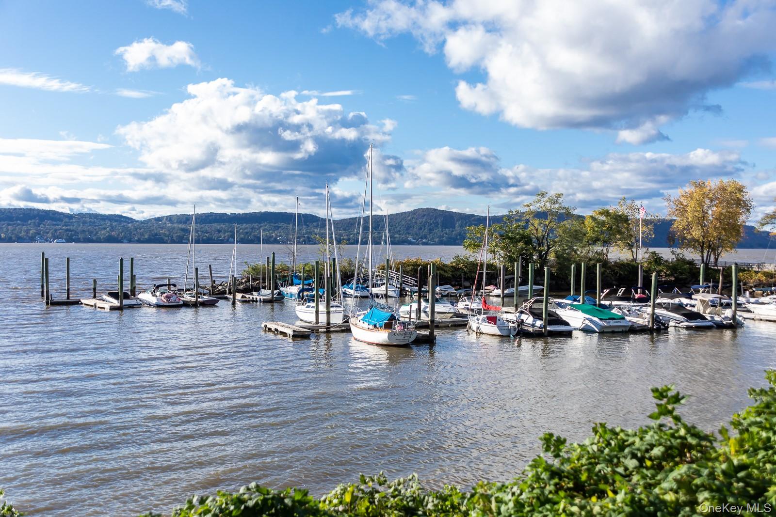 #12 photo, 4 Lighthouse Landing, Sleepy Hollow , NY 10591