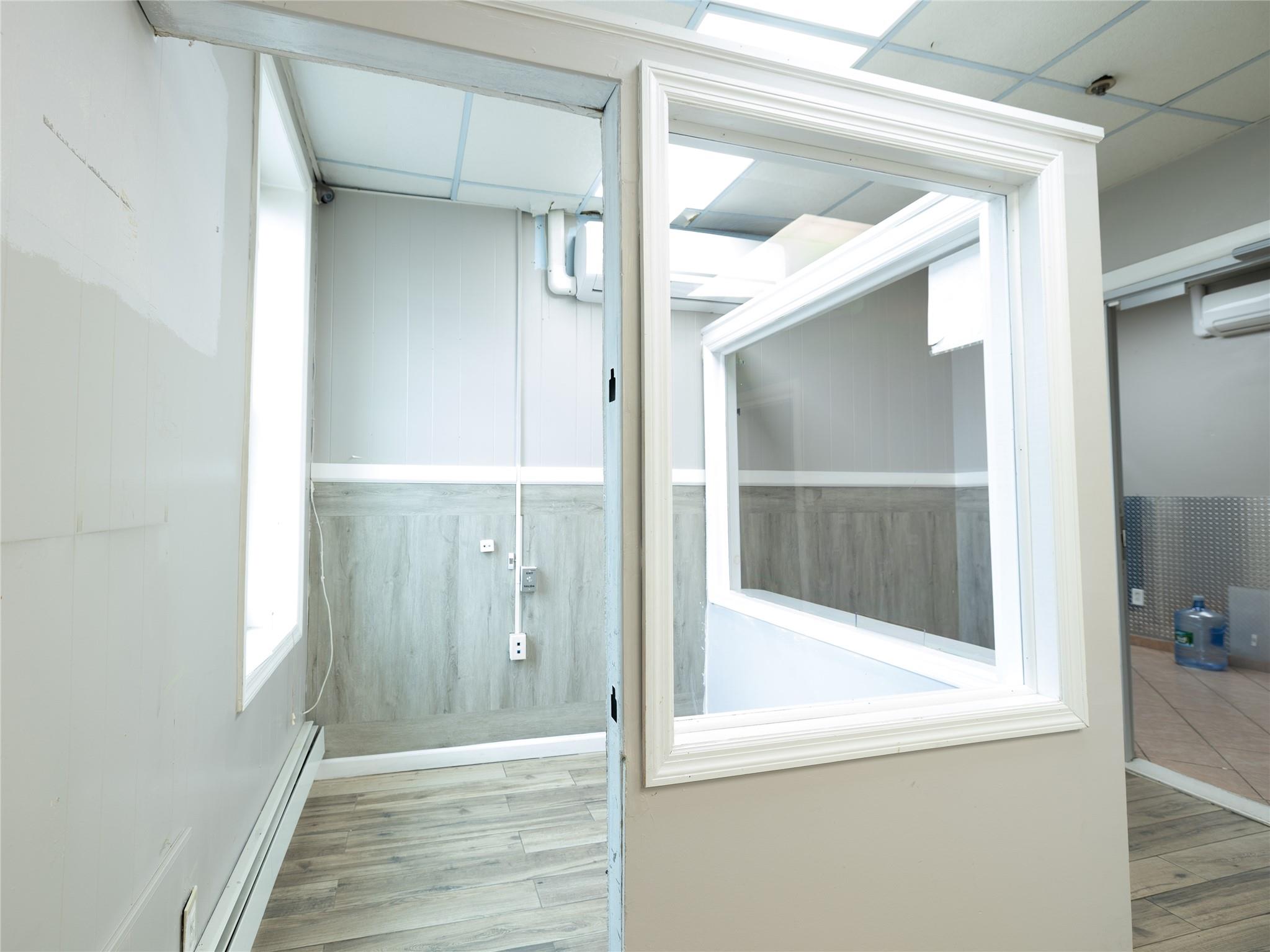 #9 photo, 1761 Carter Avenue, הברונקס Bronx , NY 10457