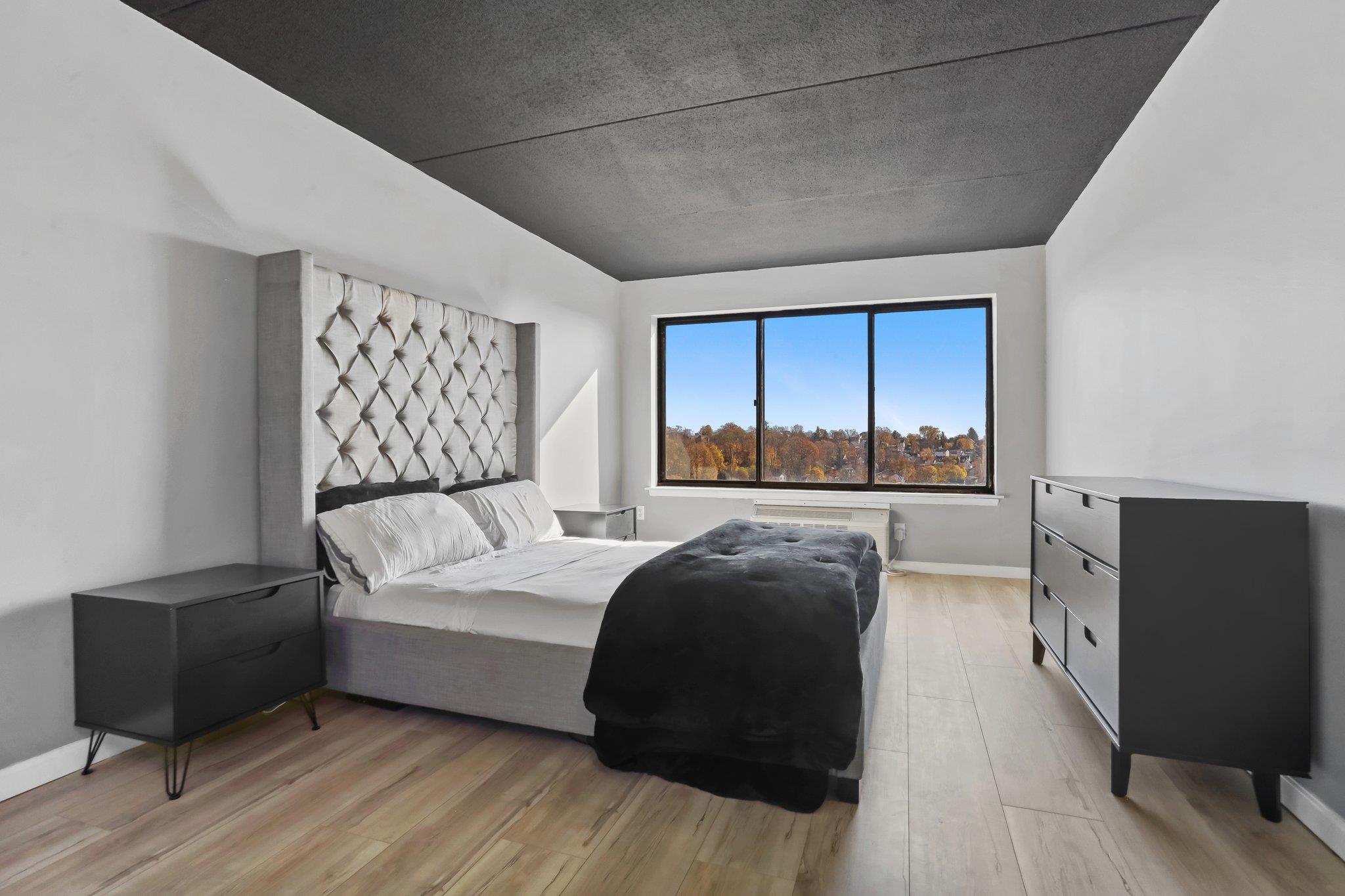 #12 photo, 500 High Point Drive, Hartsdale , NY 10530