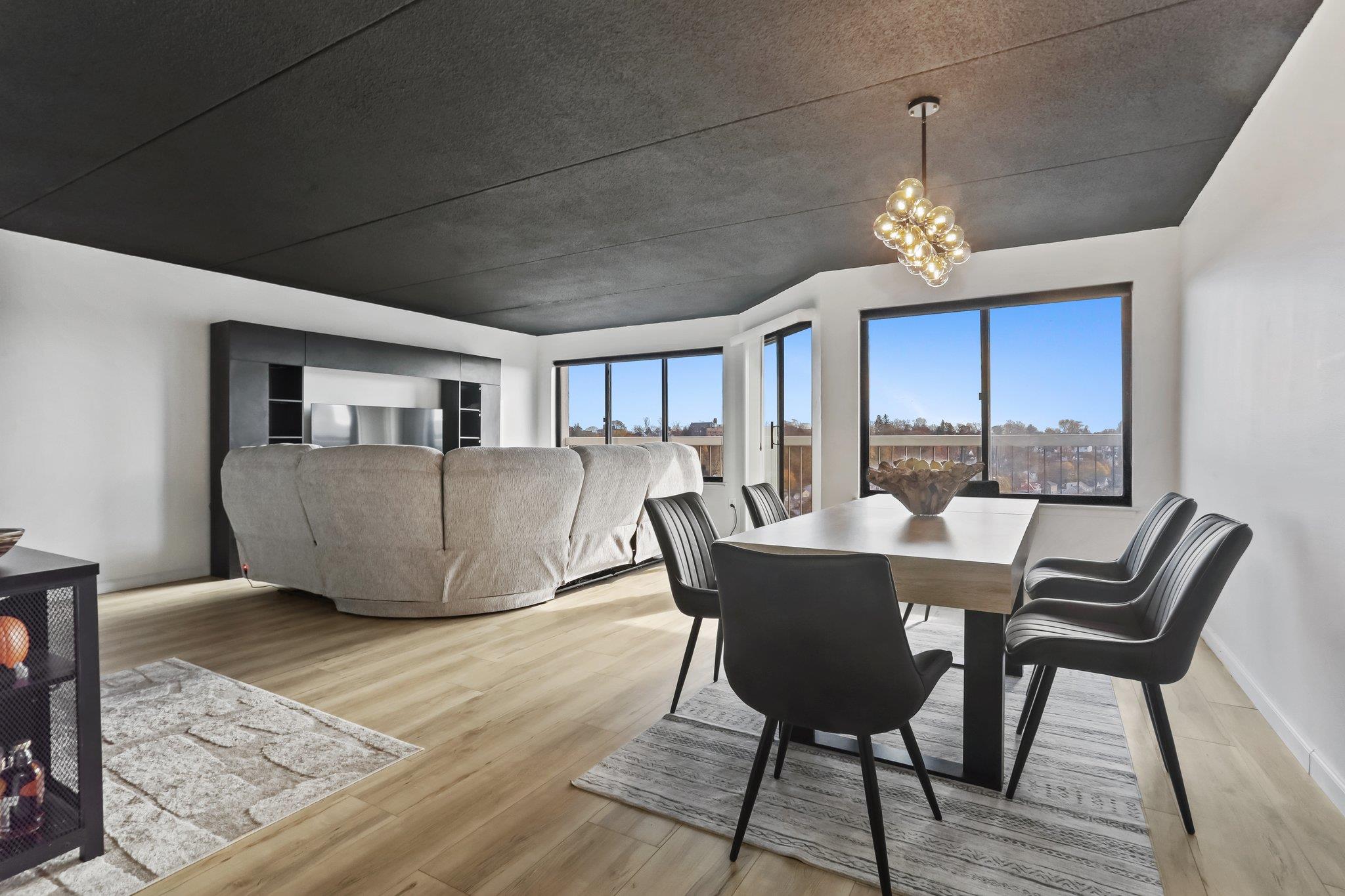 #8 photo, 500 High Point Drive, Hartsdale , NY 10530