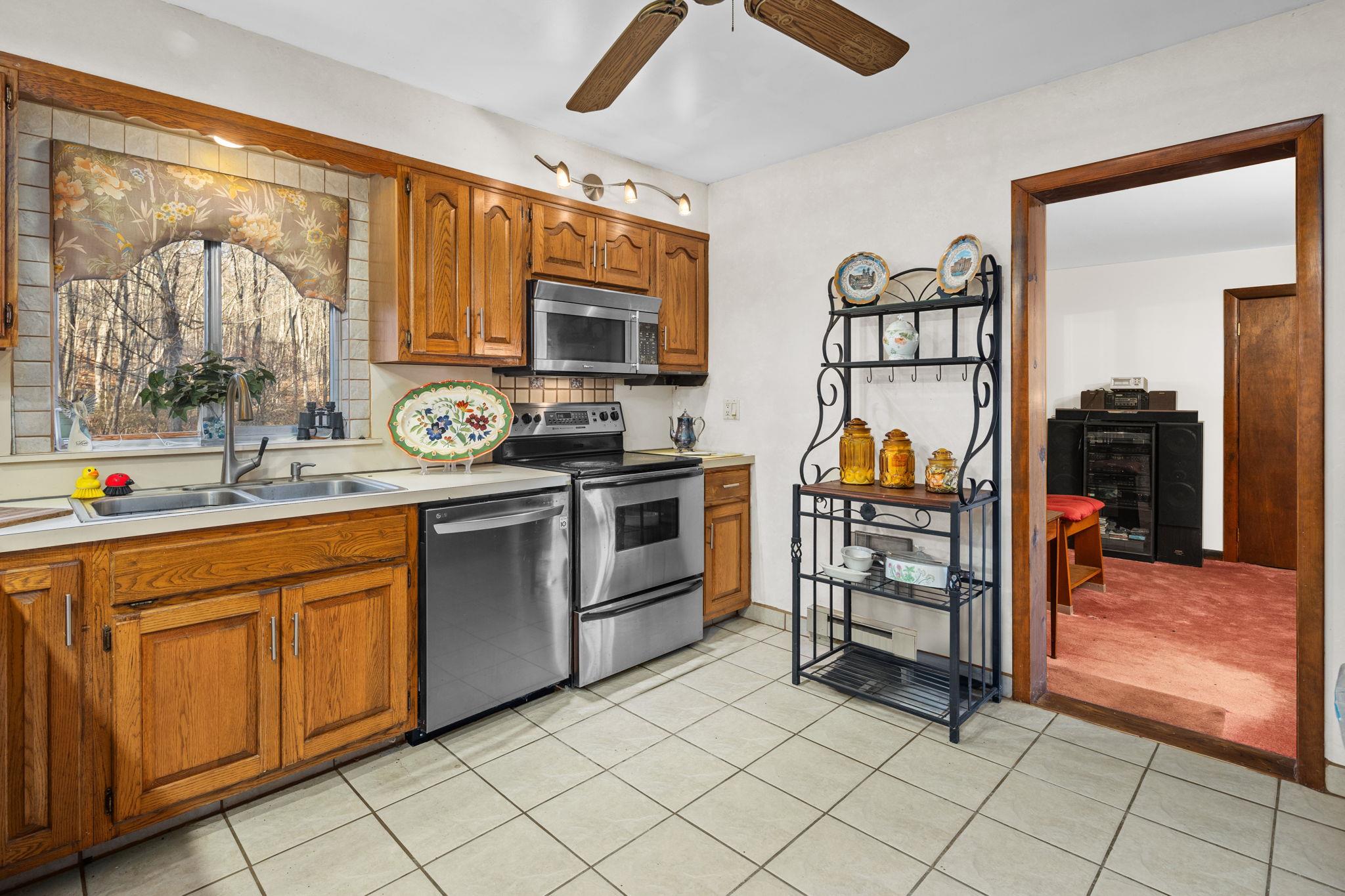 #8 photo, 800 Farmers Mills Road, Carmel , NY 10512