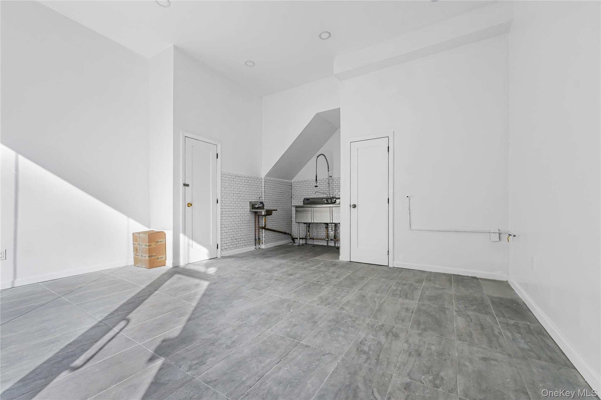 #2 photo, 557 E 137th Street, ブロンクス区 Bronx , NY 10454