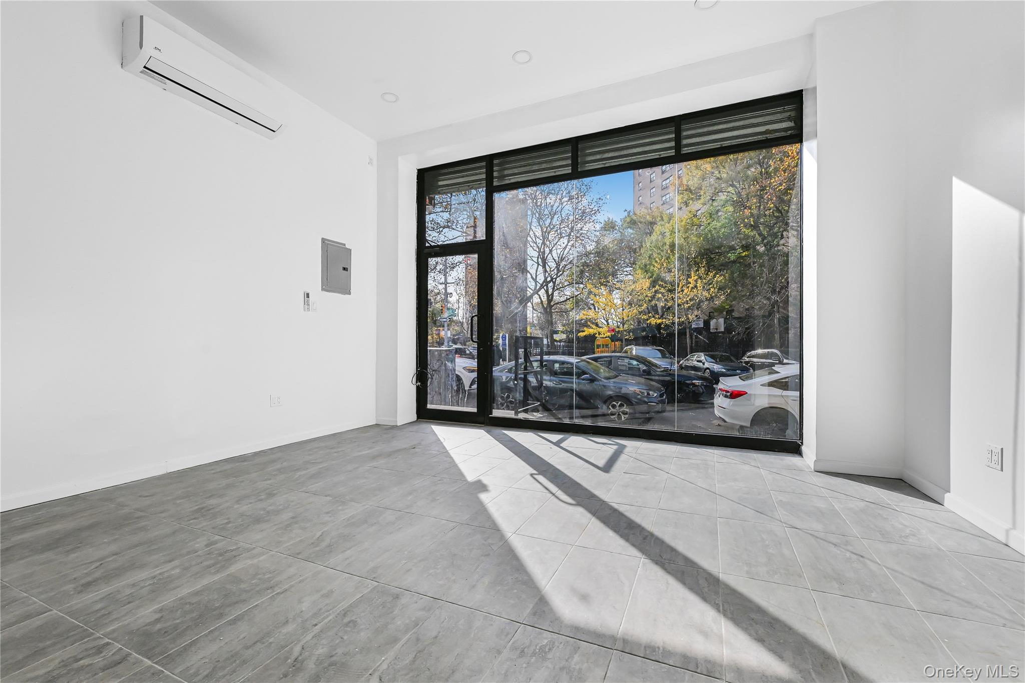 #4 photo, 557 E 137th Street, ブロンクス区 Bronx , NY 10454