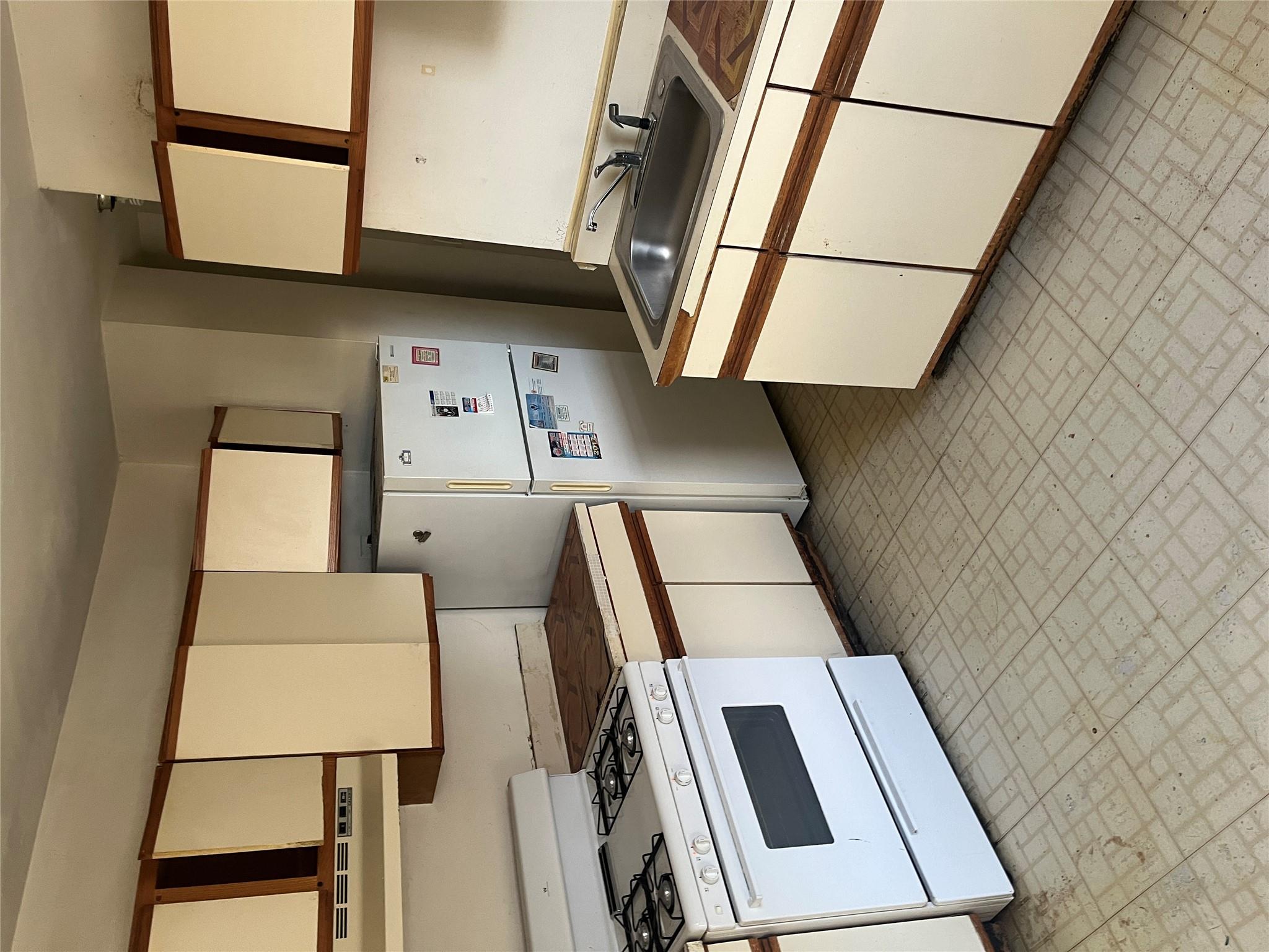 #3 photo, 1020 Grand Concourse, ブロンクス区 Bronx , NY 10451