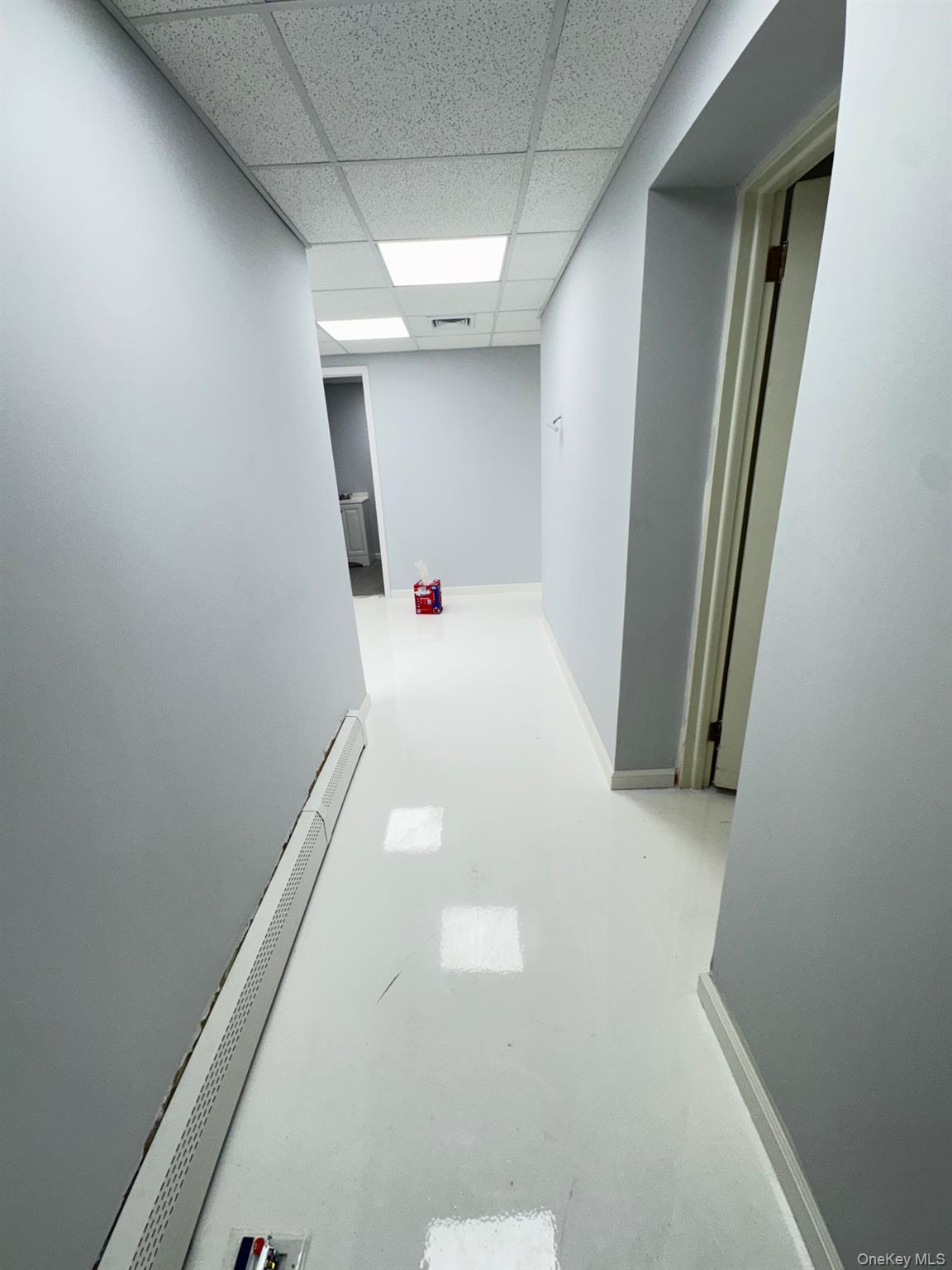 #6 photo, 199 Marble Avenue, Pleasantville , NY 10570