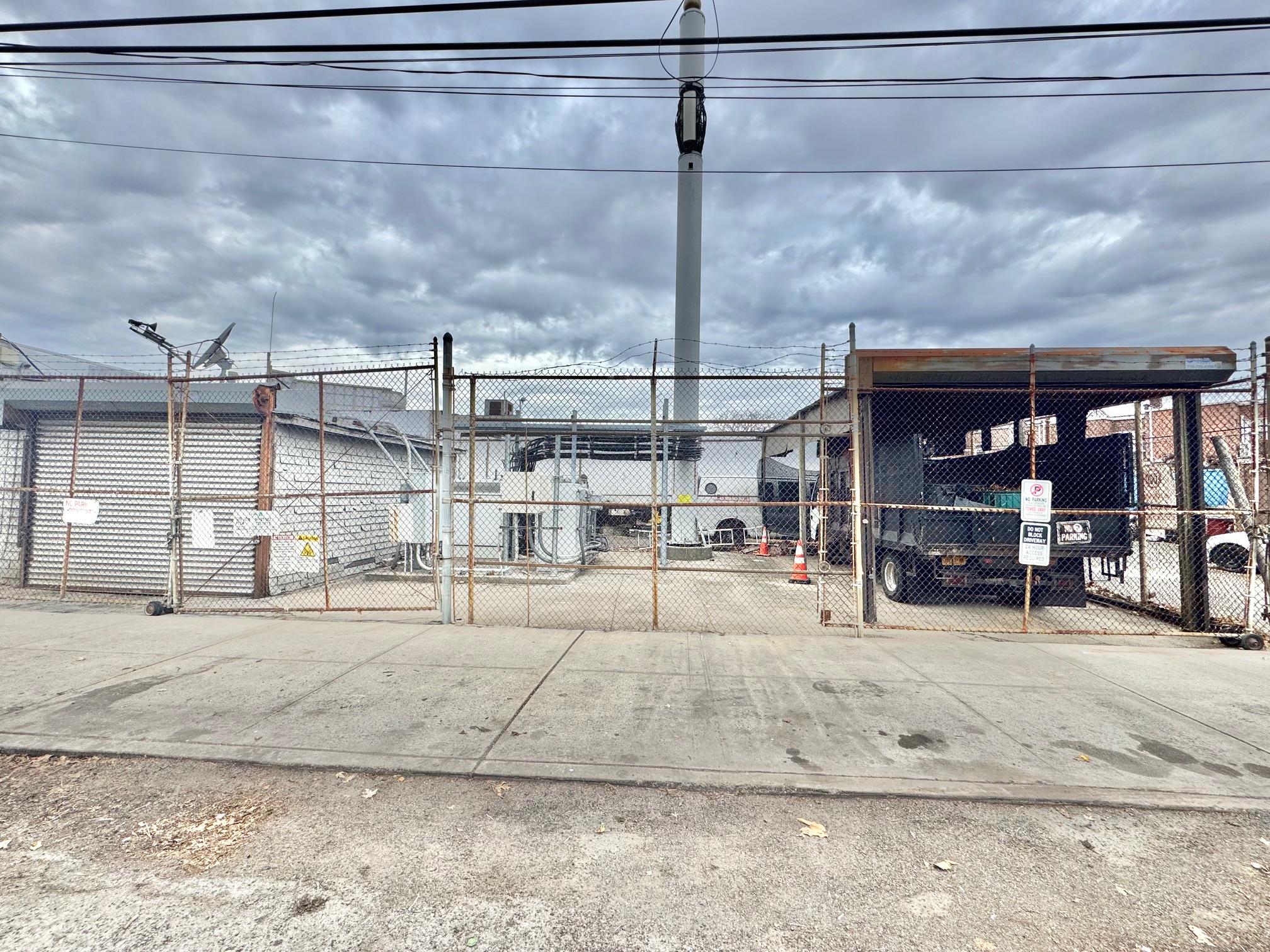 #16 photo, 230-02 Conduit Avenue, クイーンズ区 Springfield Gardens , NY 11413